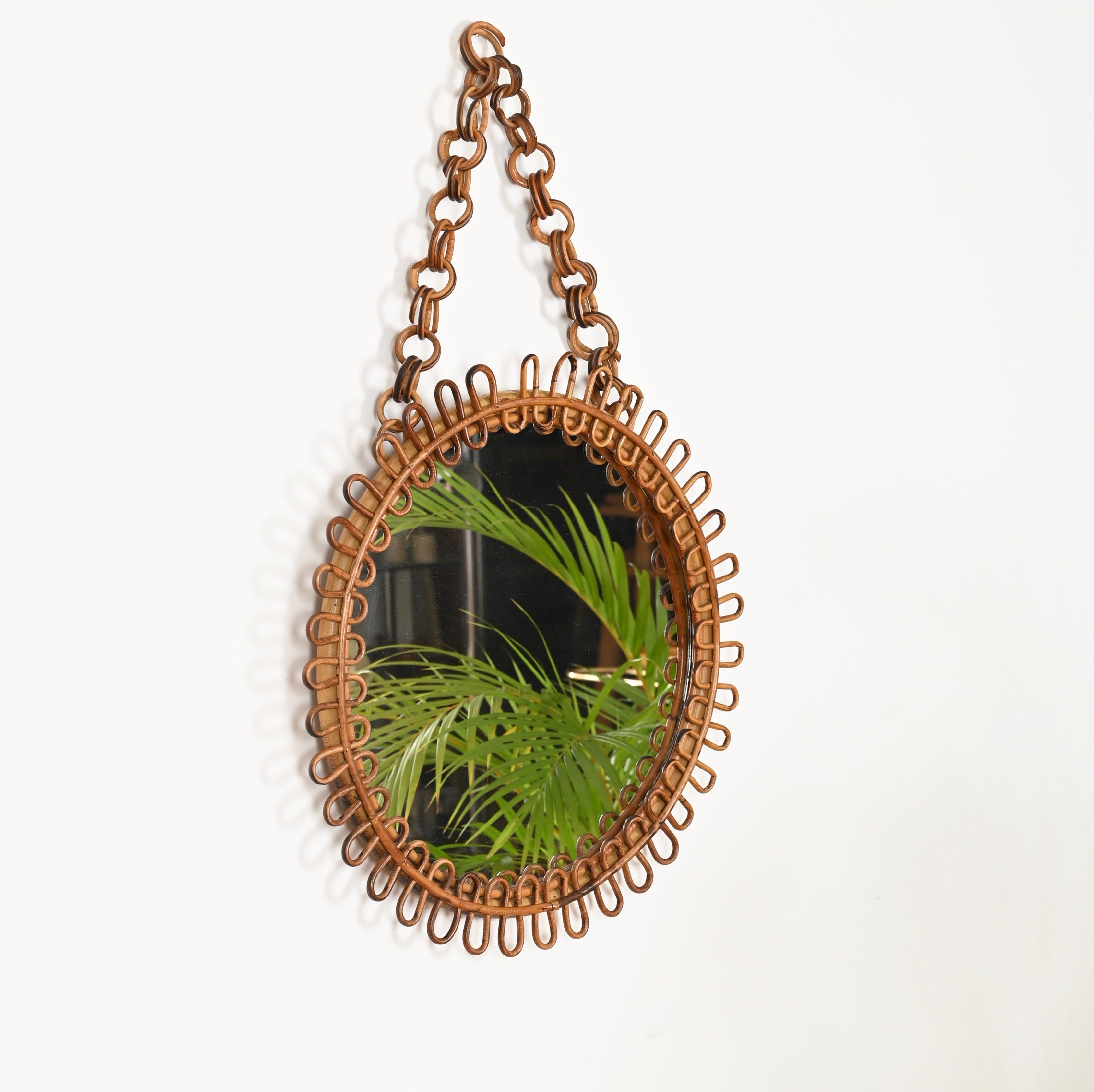 Franco Albini Curved Rattan and Bamboo Round Mirror with Chain, Italy 1960s In Good Condition In Roma, IT
