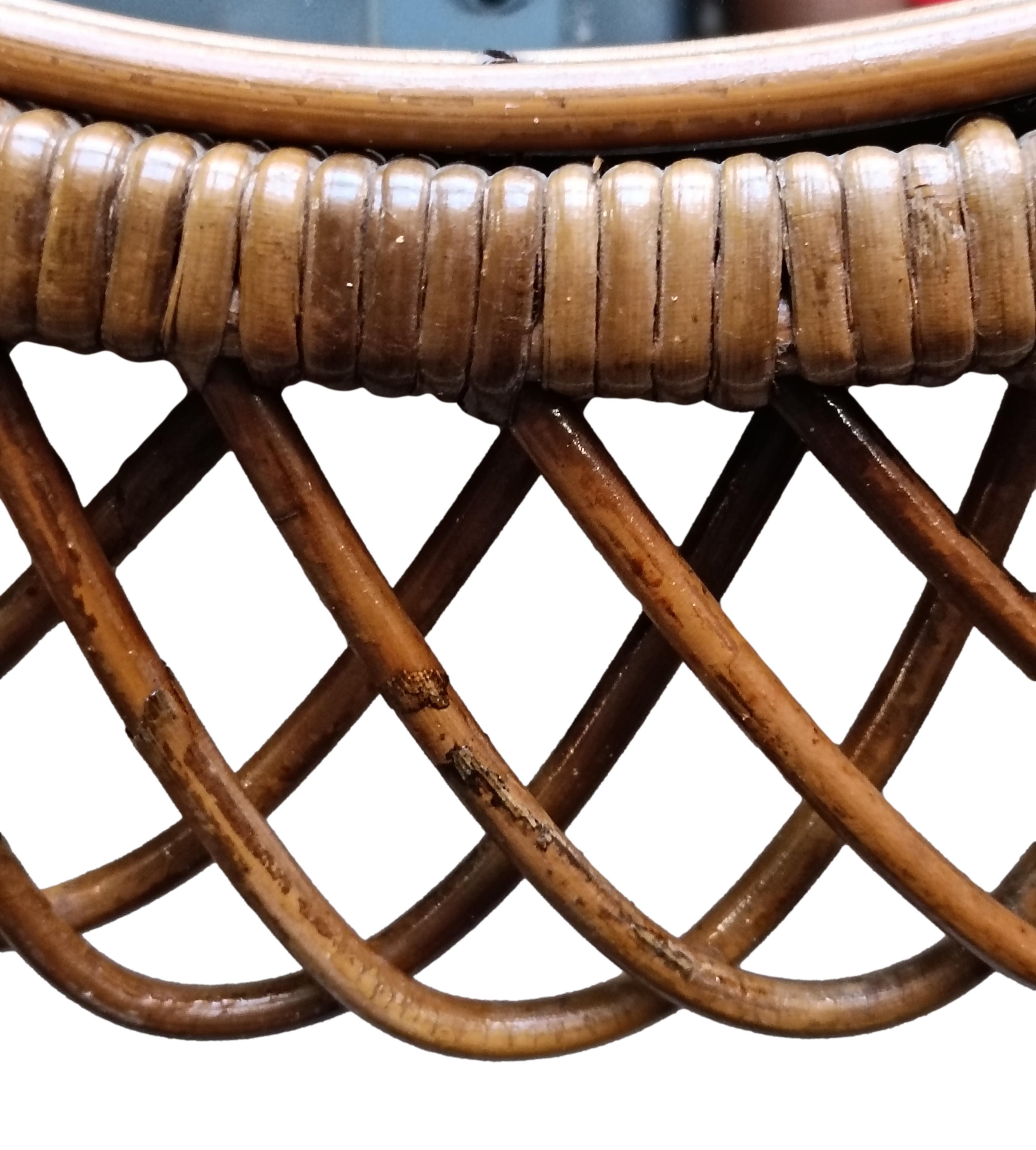 Metà XX secolo Specchio da parete in rattan e bambù, Italia 1960 in vendita
