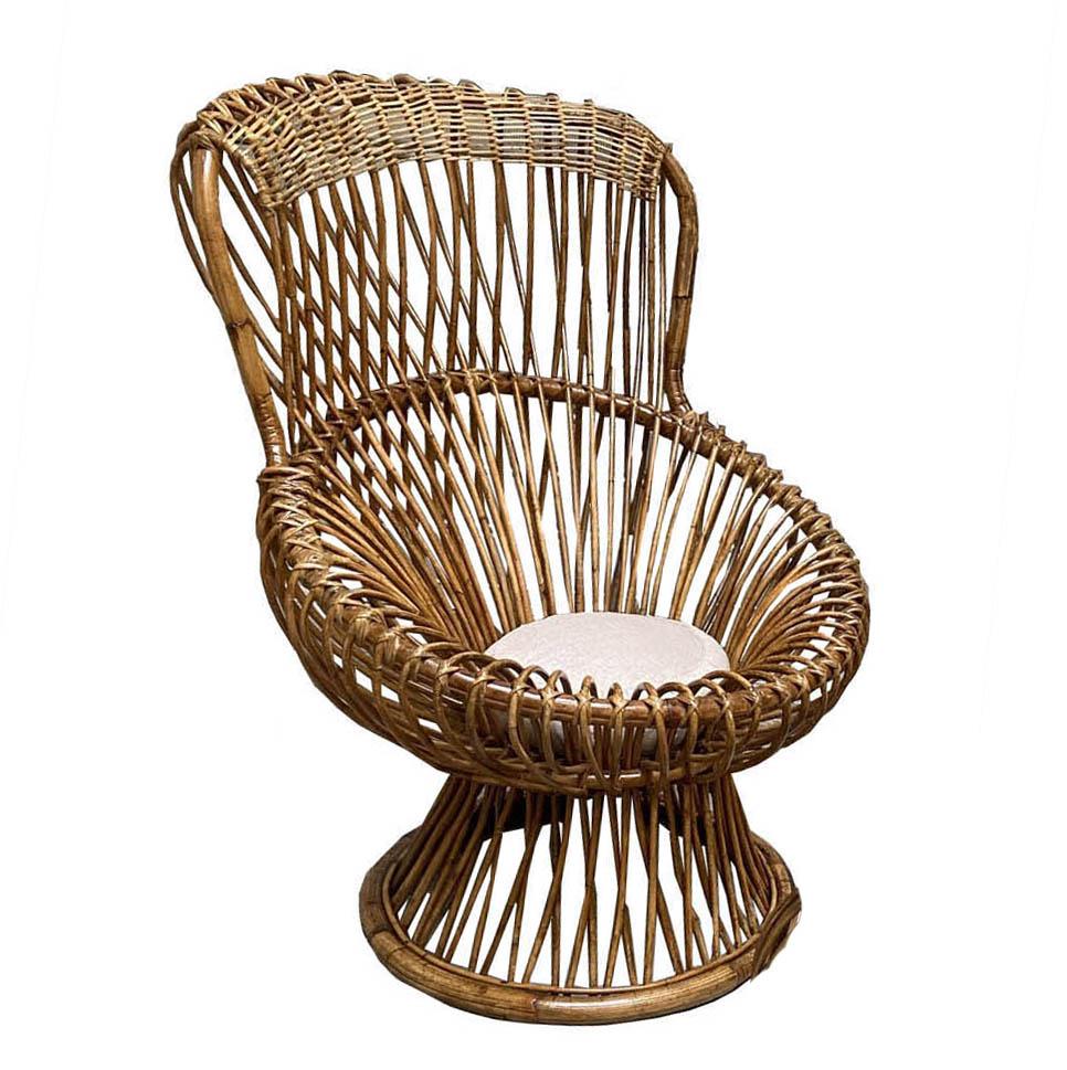 Italian Franco Albini for Bonacina Set Margherita Chair and Ottoman, Italy, 1950s For Sale