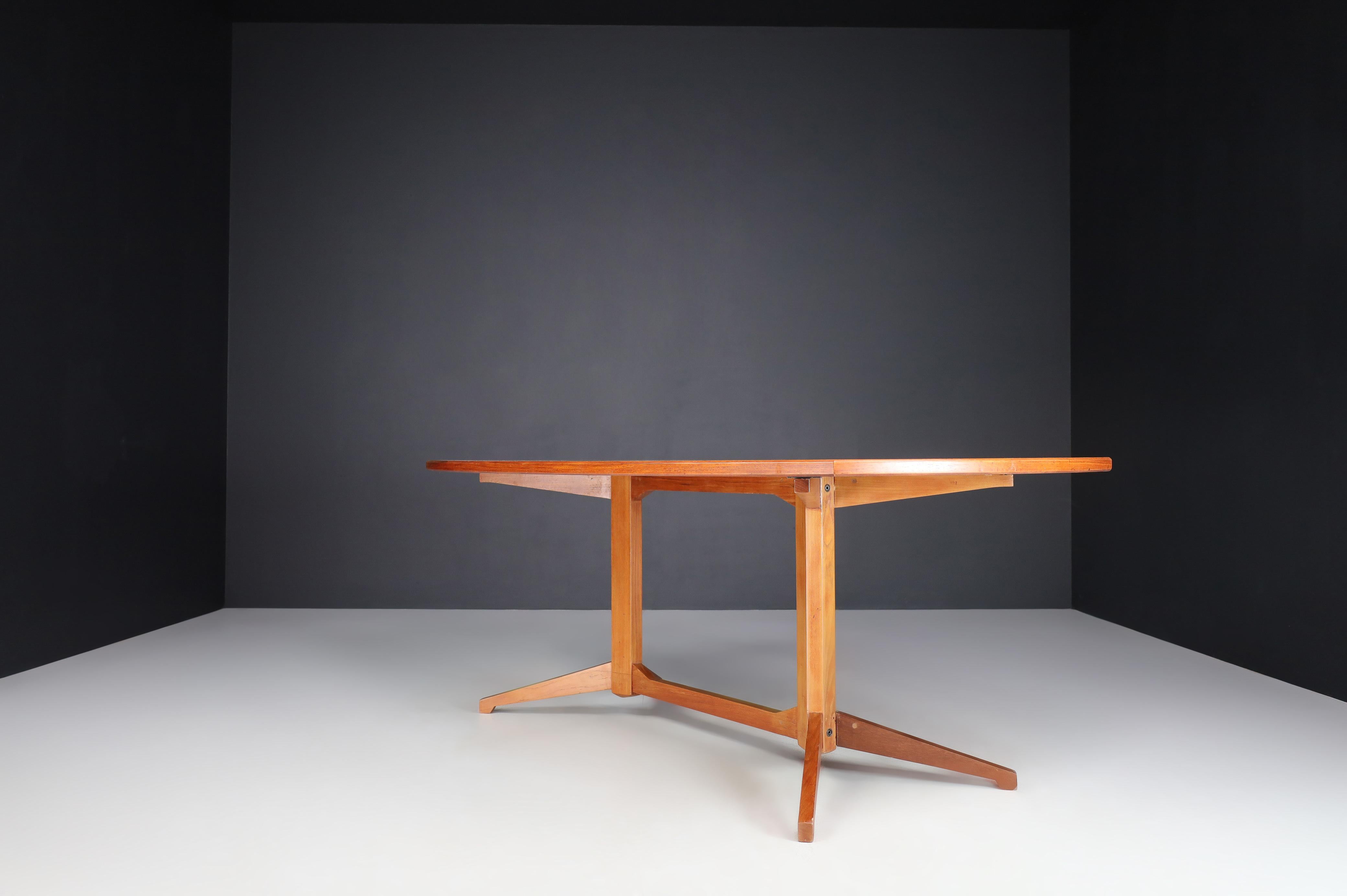 Franco Albini for Poggi Table or Desk, Italy, 1960s For Sale 4