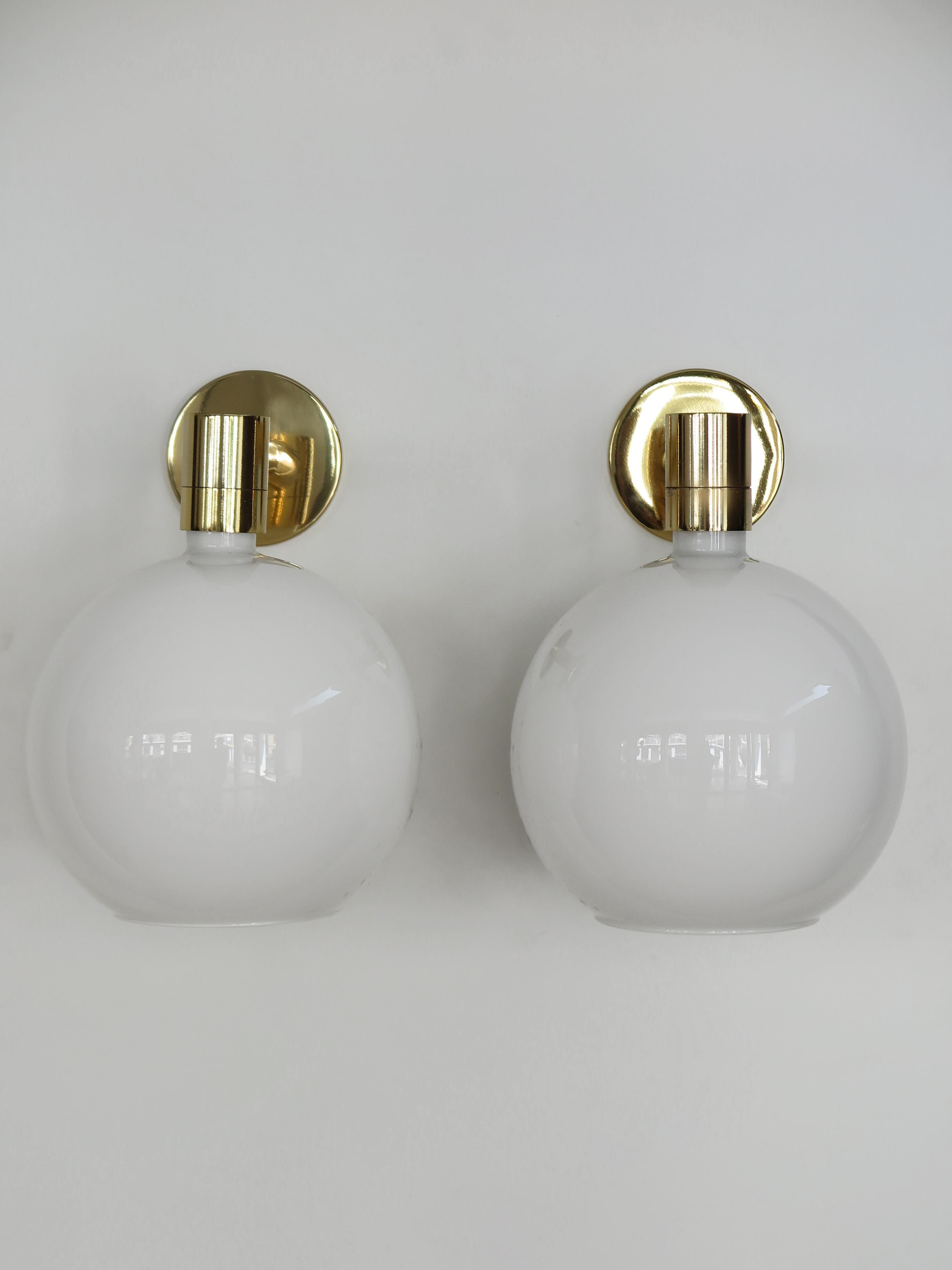 Fine XX secolo Franco Albini per Sirrah Lampade da parete in vetro oro 19702 in vendita