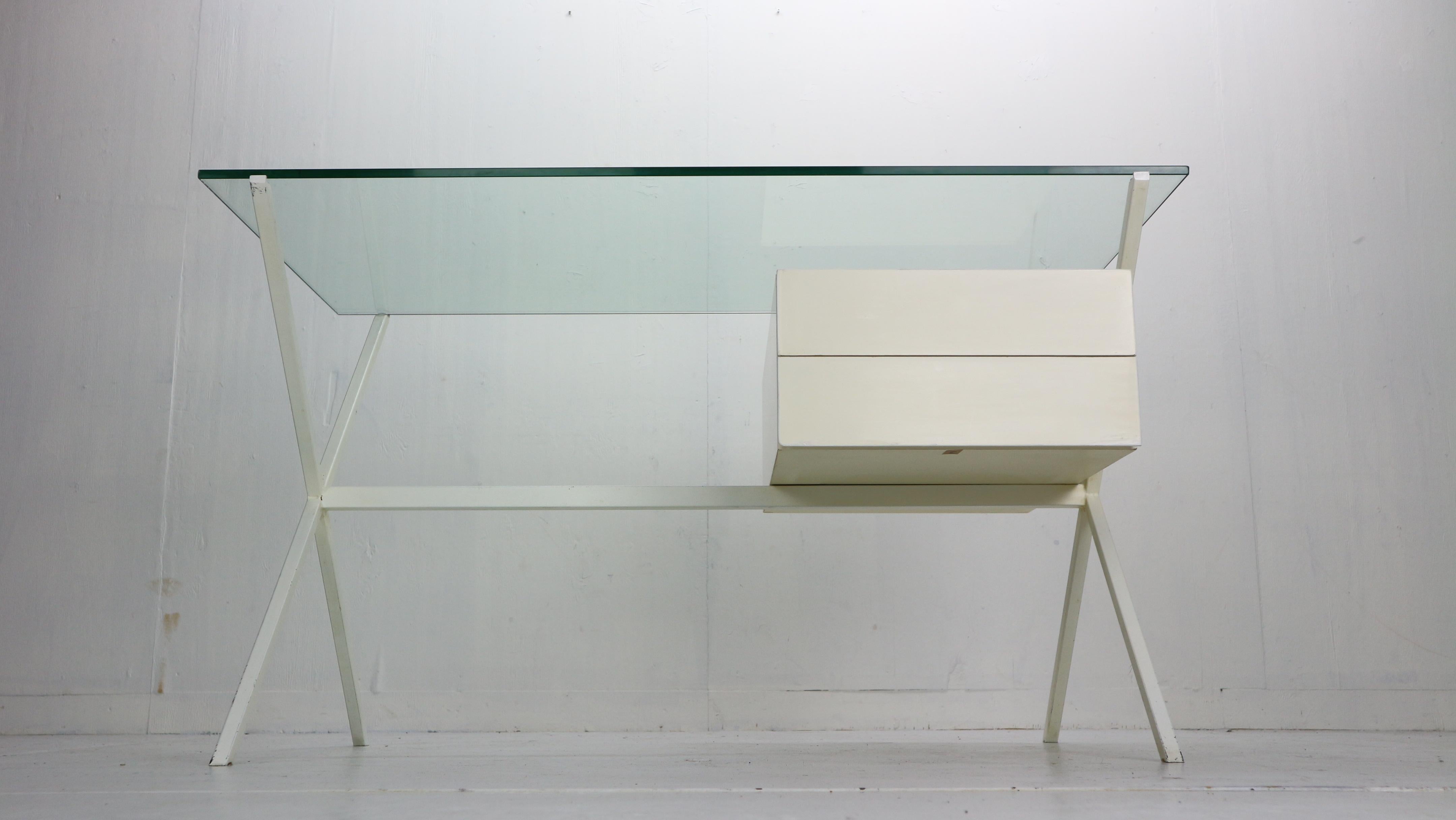 Franco Albini Glass & Metal Writing Desk for Knoll International, 1949 In Good Condition In The Hague, NL