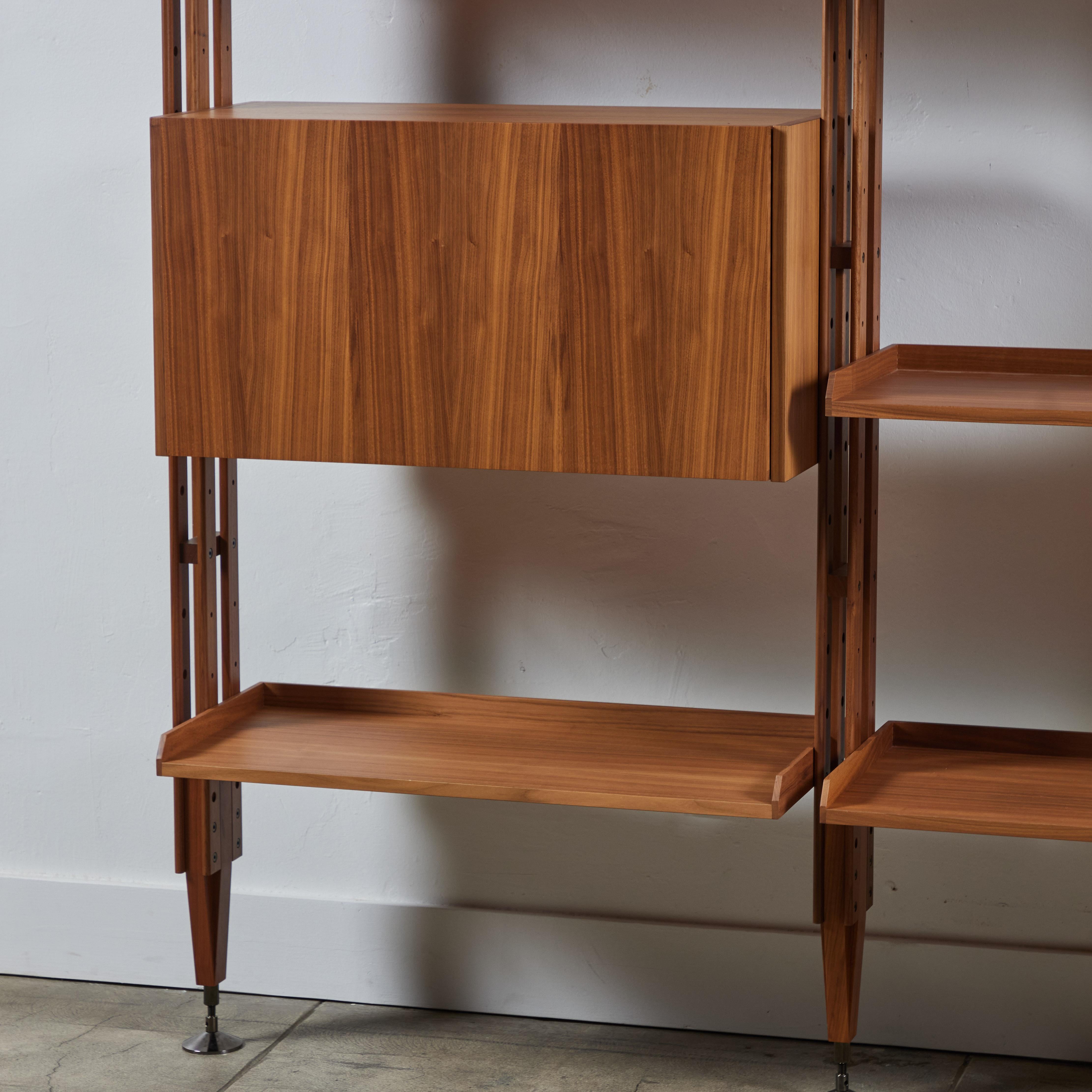 Franco Albini „Infinito“ Wandschrank für Cassina (20. Jahrhundert) im Angebot