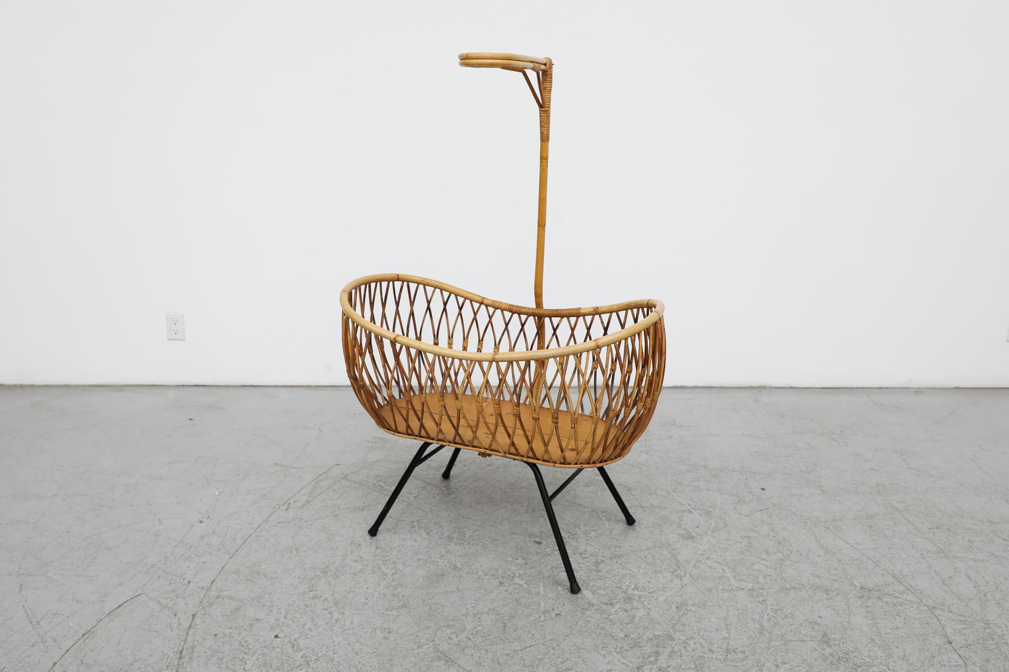 Mid-Century Modern Franco Albini Inspired Mid-Century Bamboo Baby Bassinet with wire frame