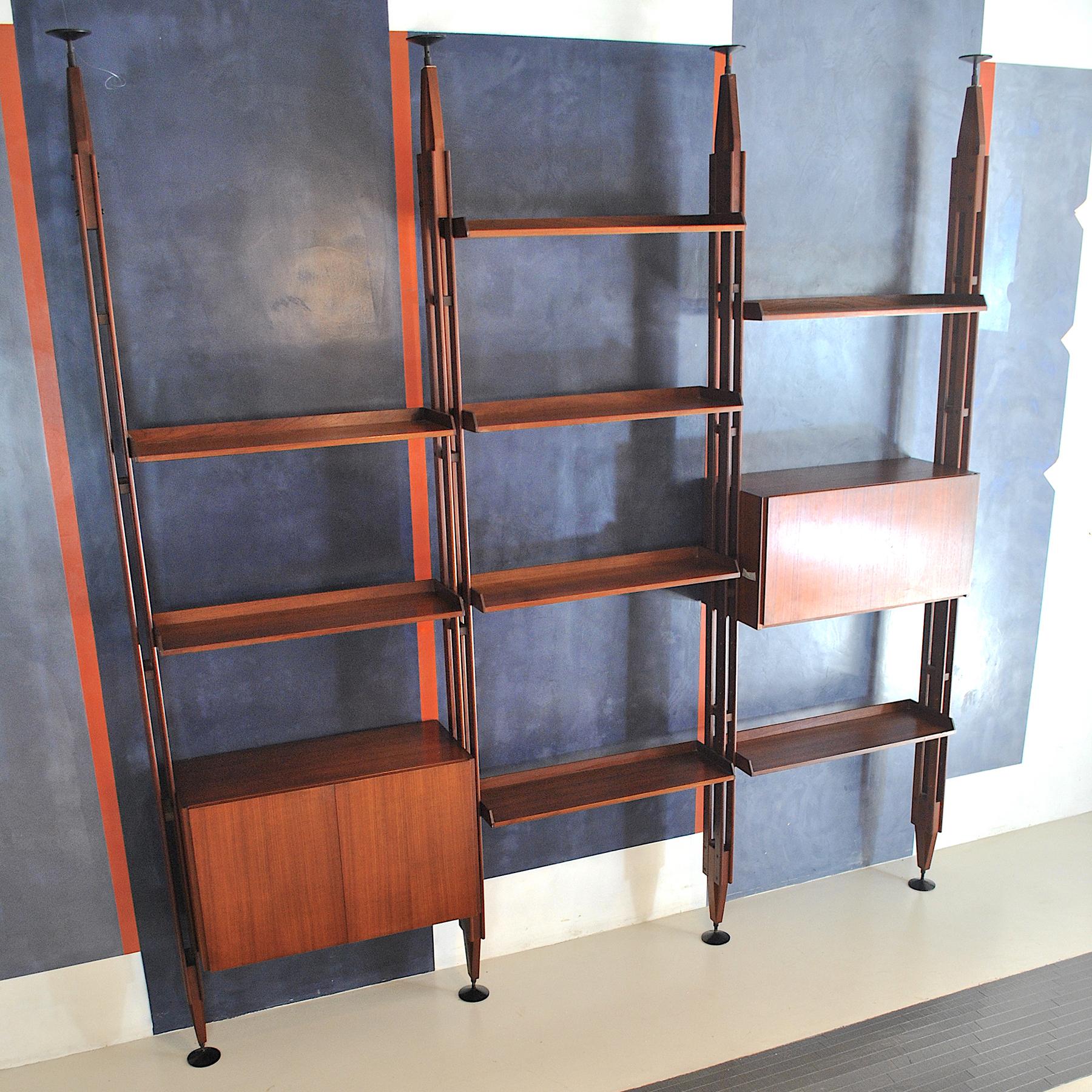 Franco Albini Italian Midcentury Bookcase Model LB7 2