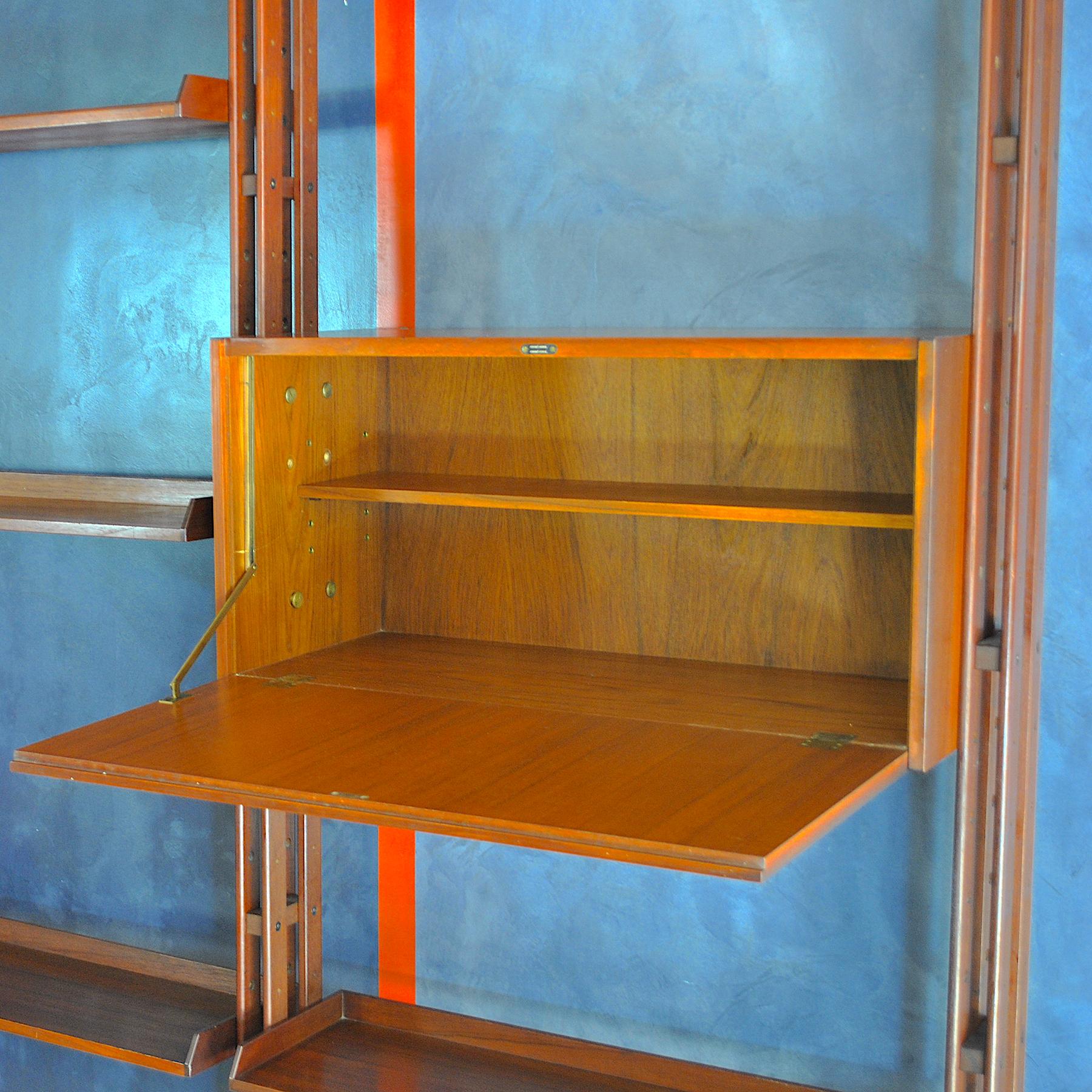 Franco Albini Italian Midcentury Bookcase Model LB7 3