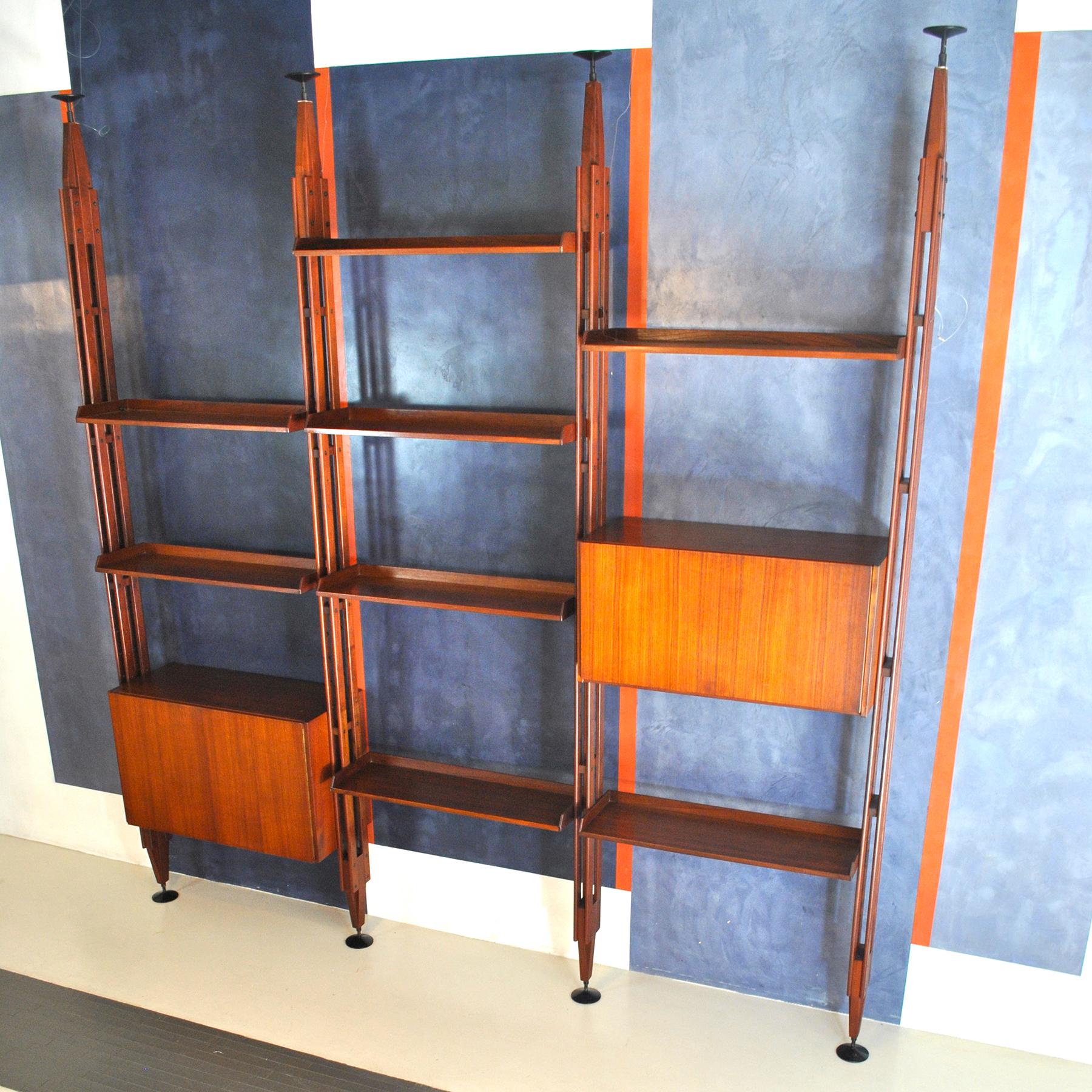 Franco Albini Italian Midcentury Bookcase Model LB7 1