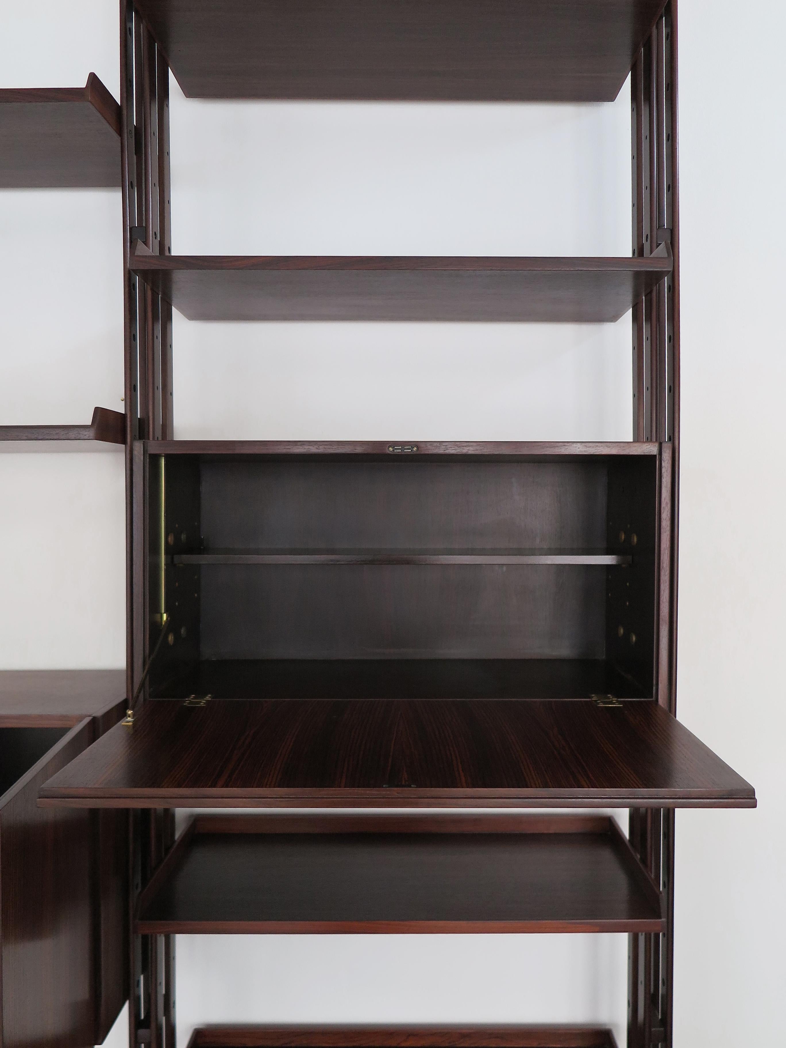 Métal Franco Albini Italian Midcentury Dark Wood Bookcase Lb7 for Poggi, 1950s en vente