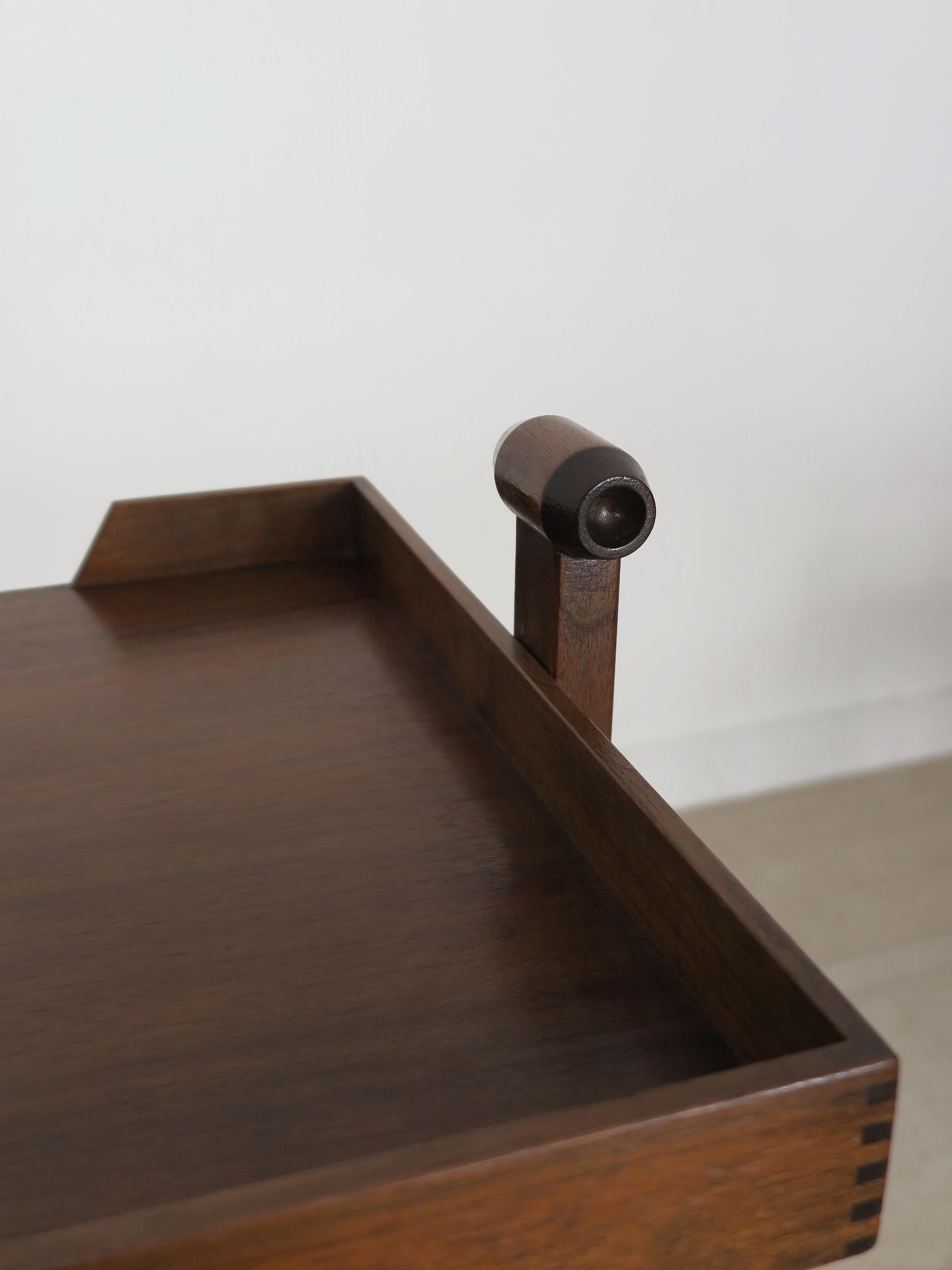 Franco Albini Italian Midcentury Walnut Bar Trolley for Poggi, 1950s For Sale 8