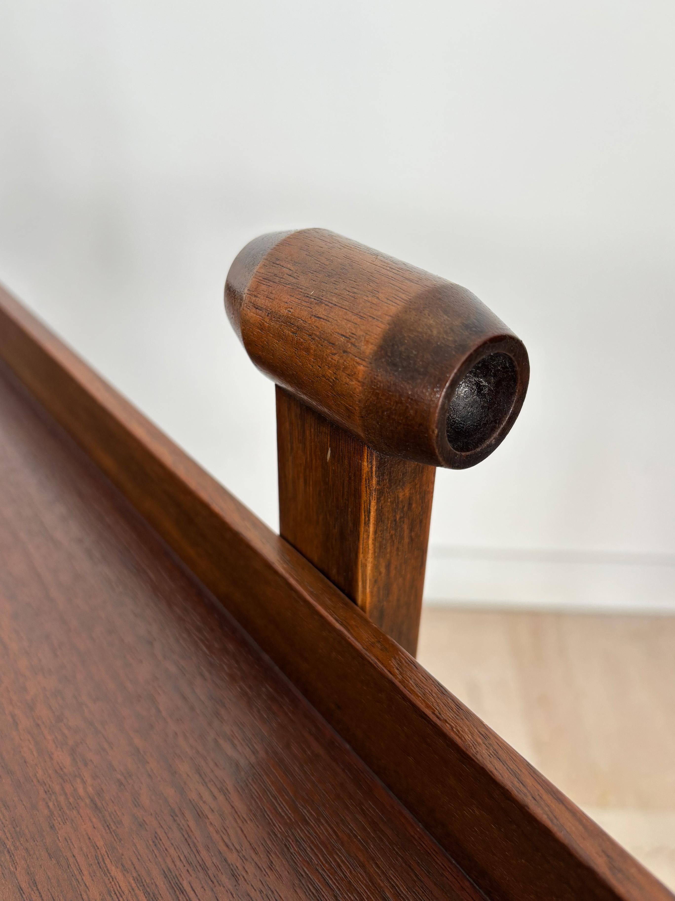 Franco Albini Italian Midcentury Walnut Bar Trolley for Poggi, 1950s For Sale 9