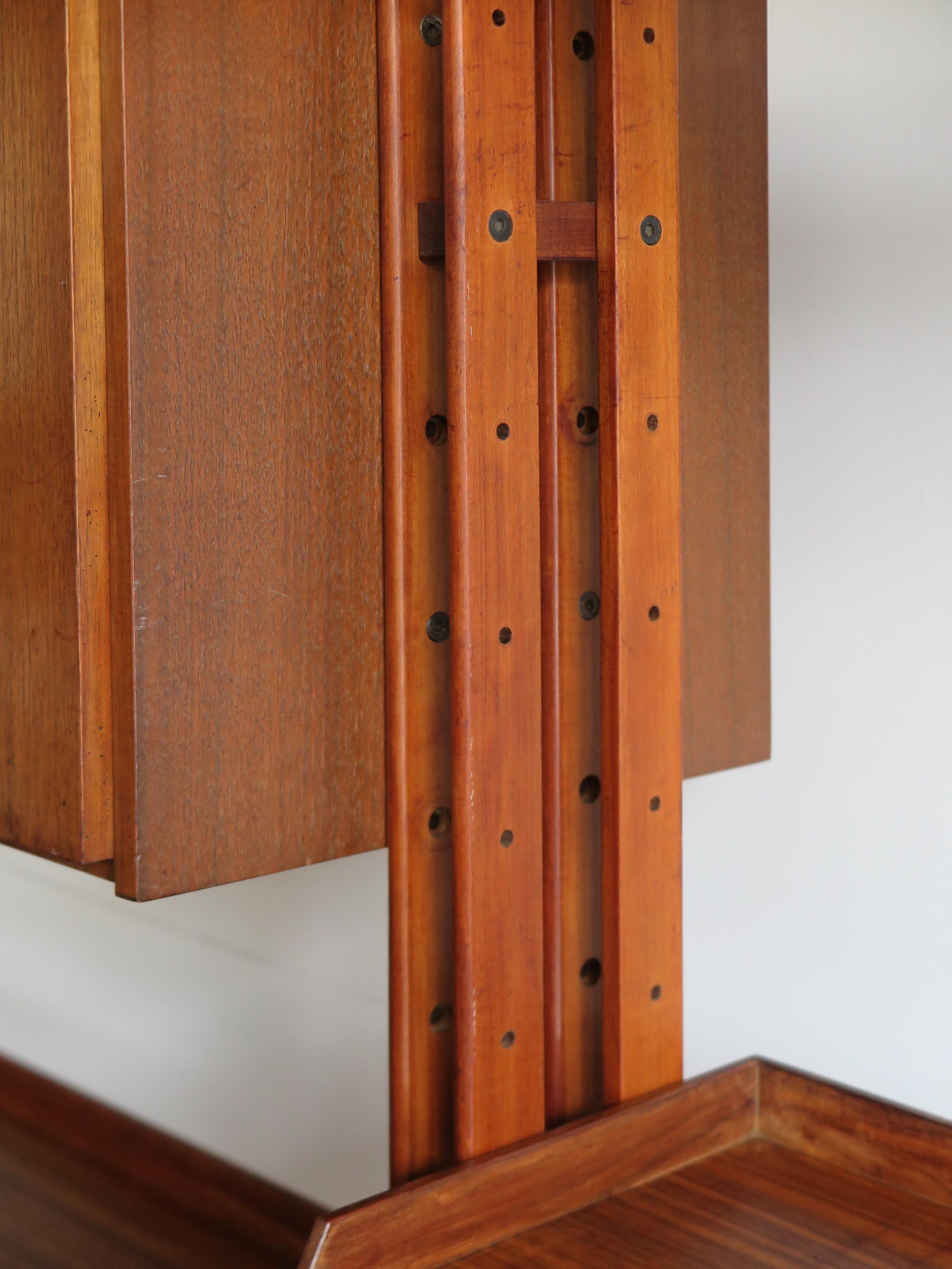 Franco Albini Italian Midcentury Wood Bookcase LB7 for Poggi, 1950s 5