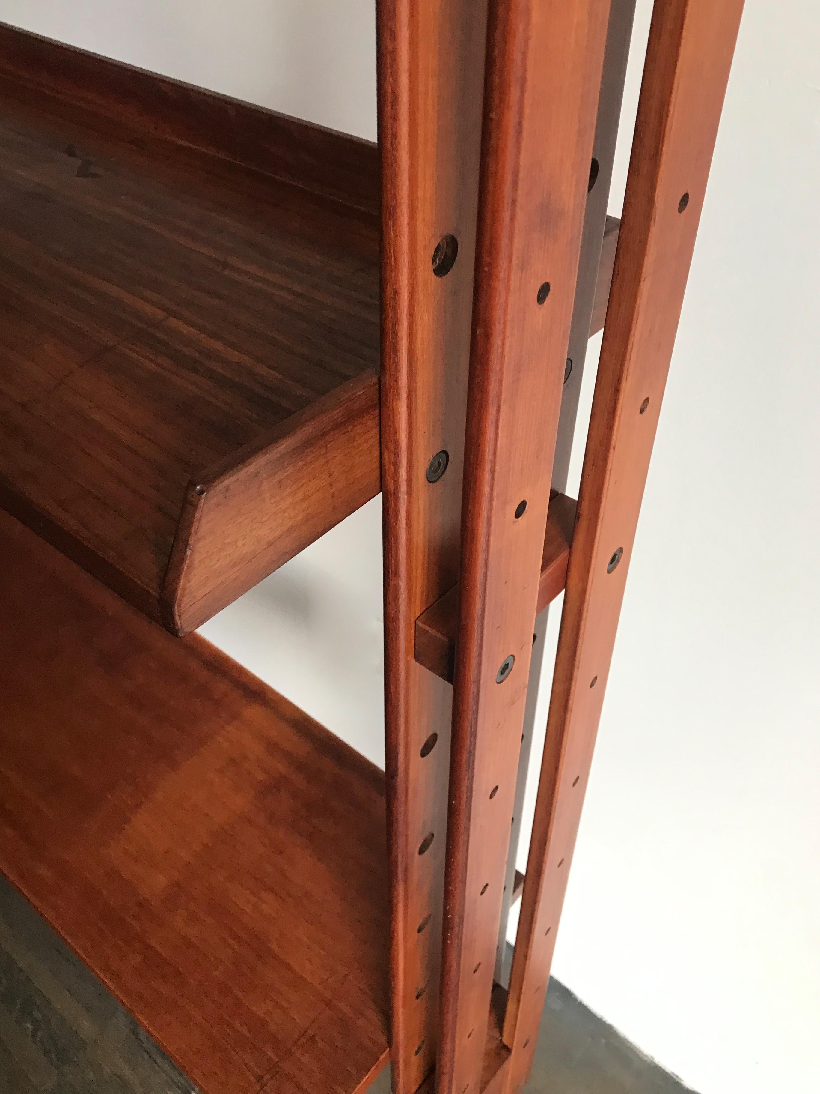 Franco Albini Italian Midcentury Wood Bookcase LB7 for Poggi, 1950s 13