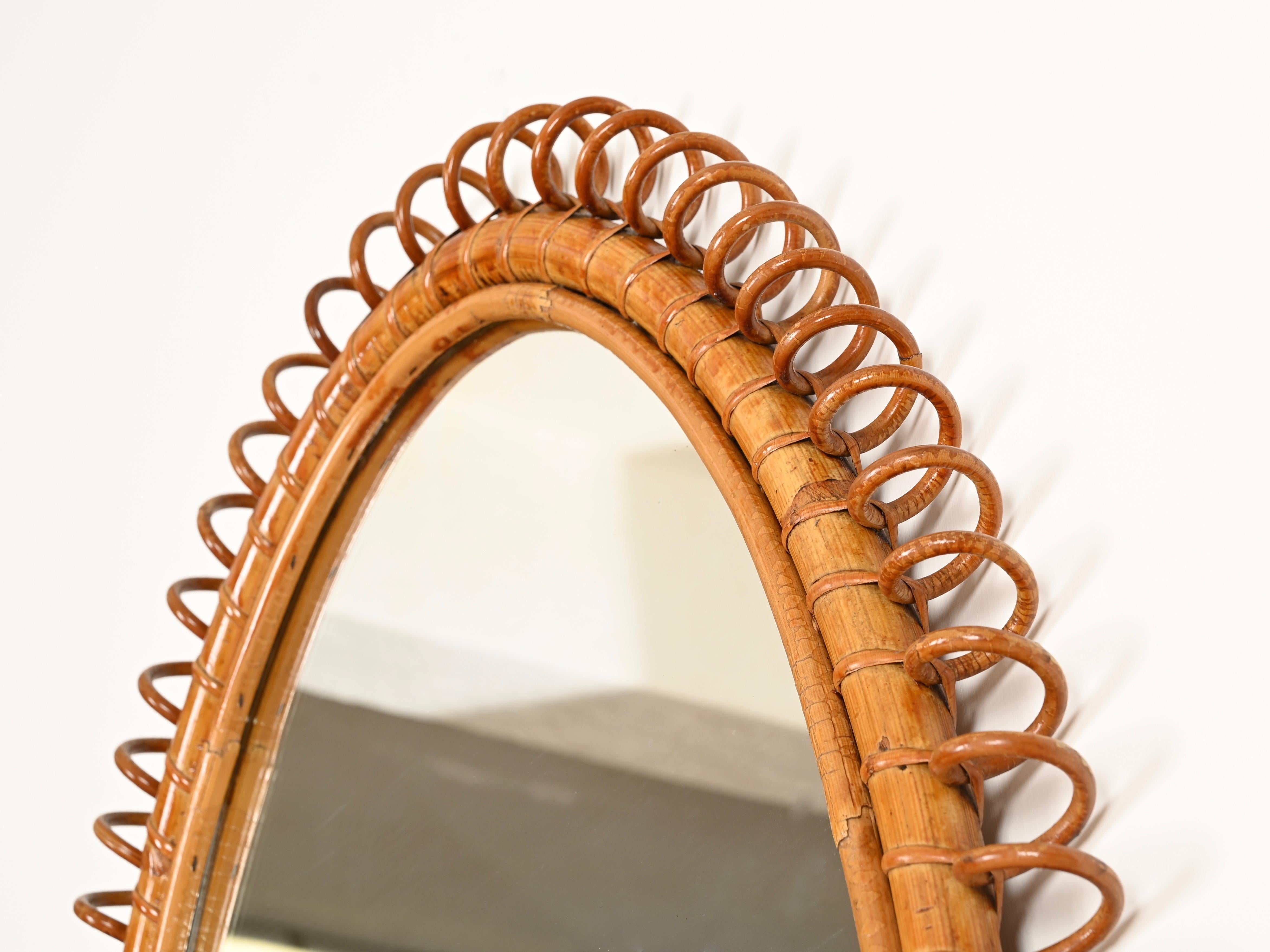 Franco Albini Grande specchio ovale in bambù, rattan e vimini, Italia anni '60 in vendita 1