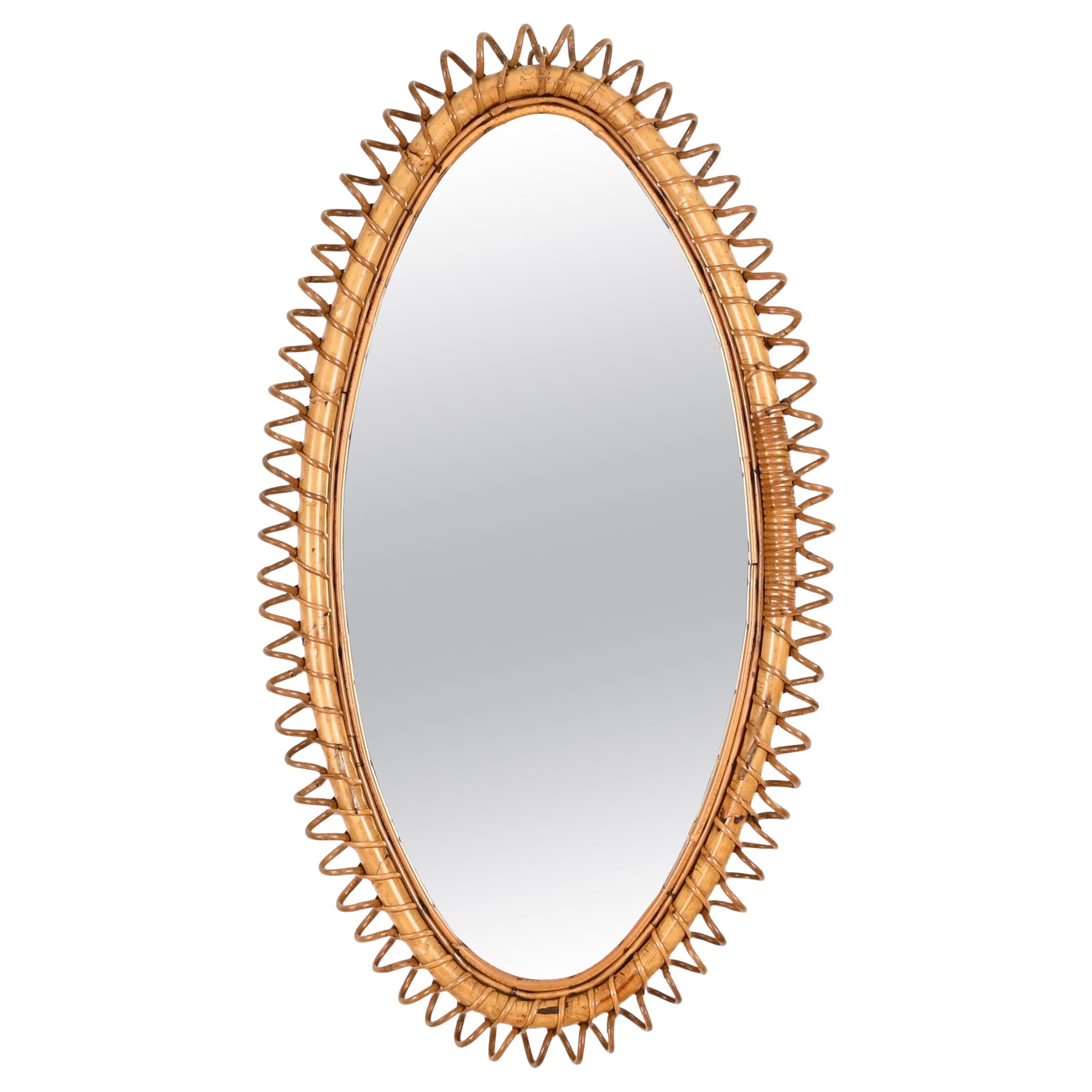 Franco Albini Grande specchio ovale in bambù, rattan e vimini, Italia anni 
1960 in vendita