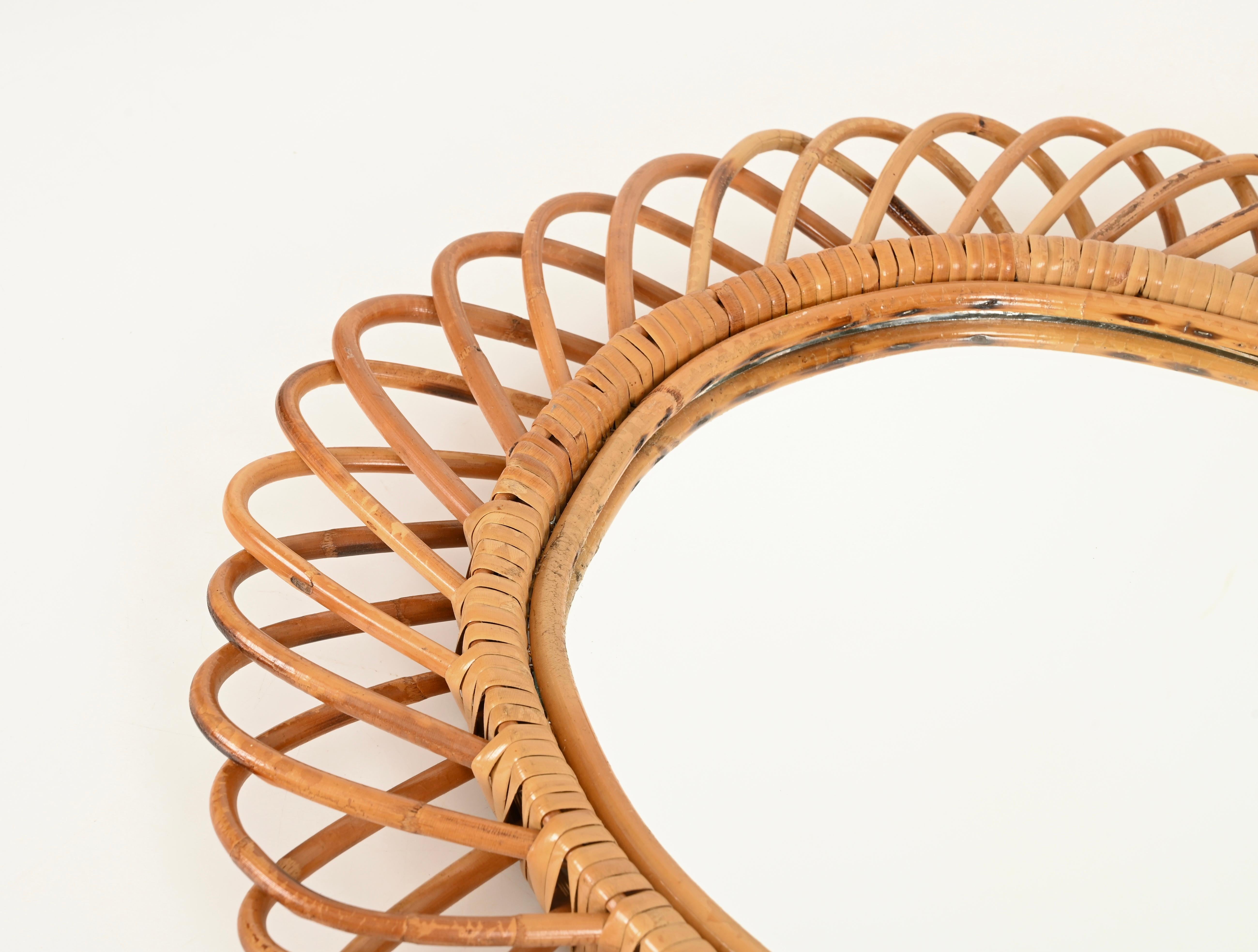 Franco Albini Grande specchio ovale in bambù, rattan e vimini, Italia anni '1970 In condizioni buone in vendita a Roma, IT