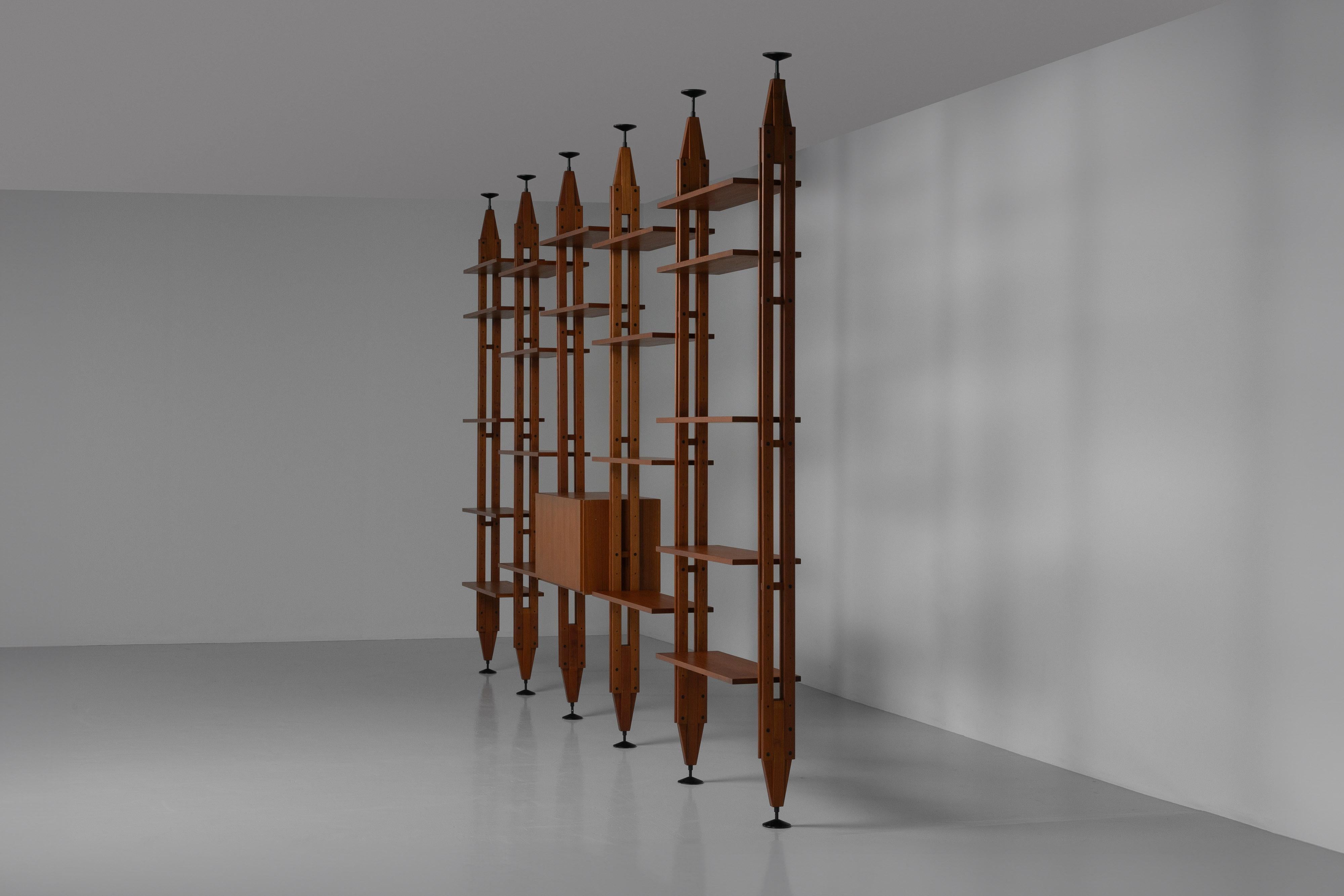 Bibliothèque infinito Franco Albini LB7 Poggi Italie 1957 4