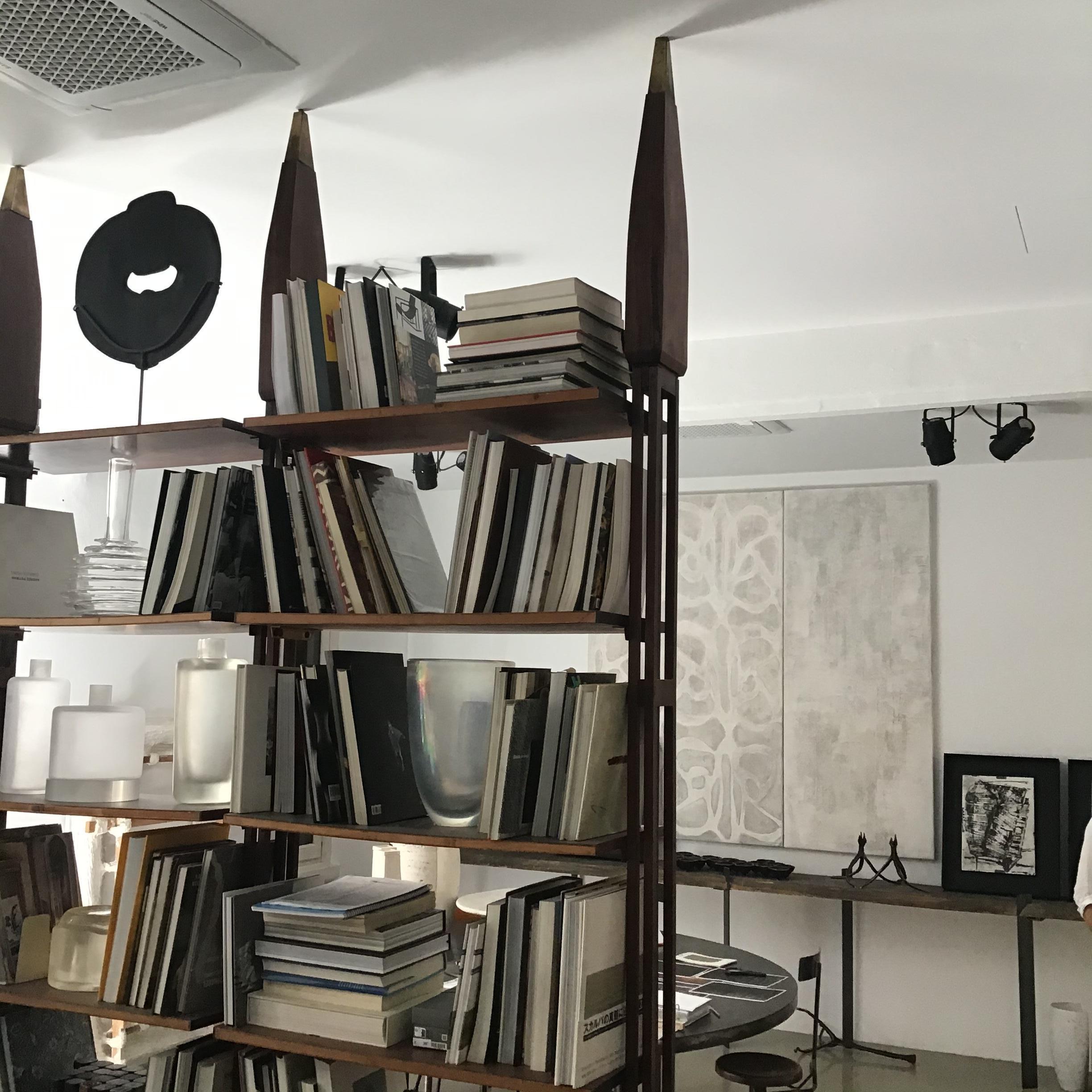 Franco Albini Libreria Legno Ottone/Bronzo 1960 Italia Otro en venta