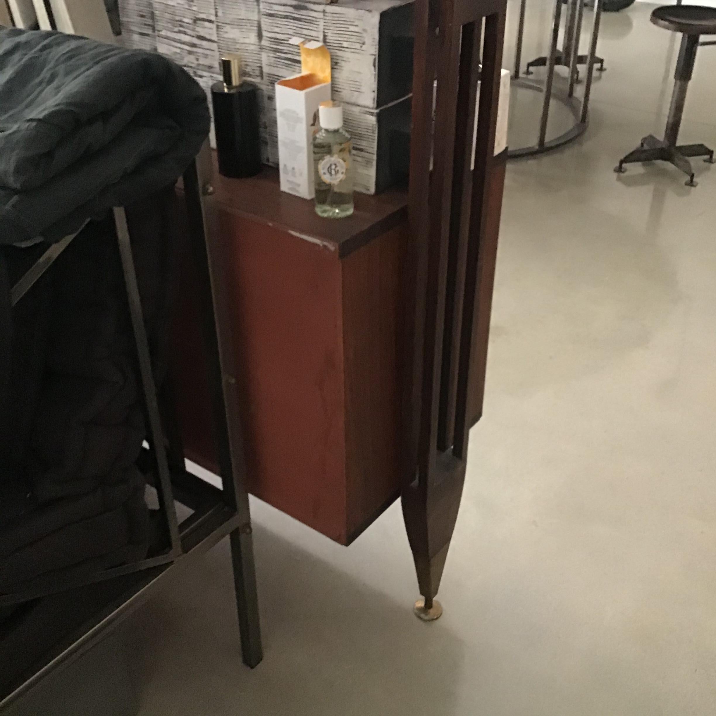 Franco Albini Libreria Legno Ottone/Bronzo 1960 Italia Italiano en venta