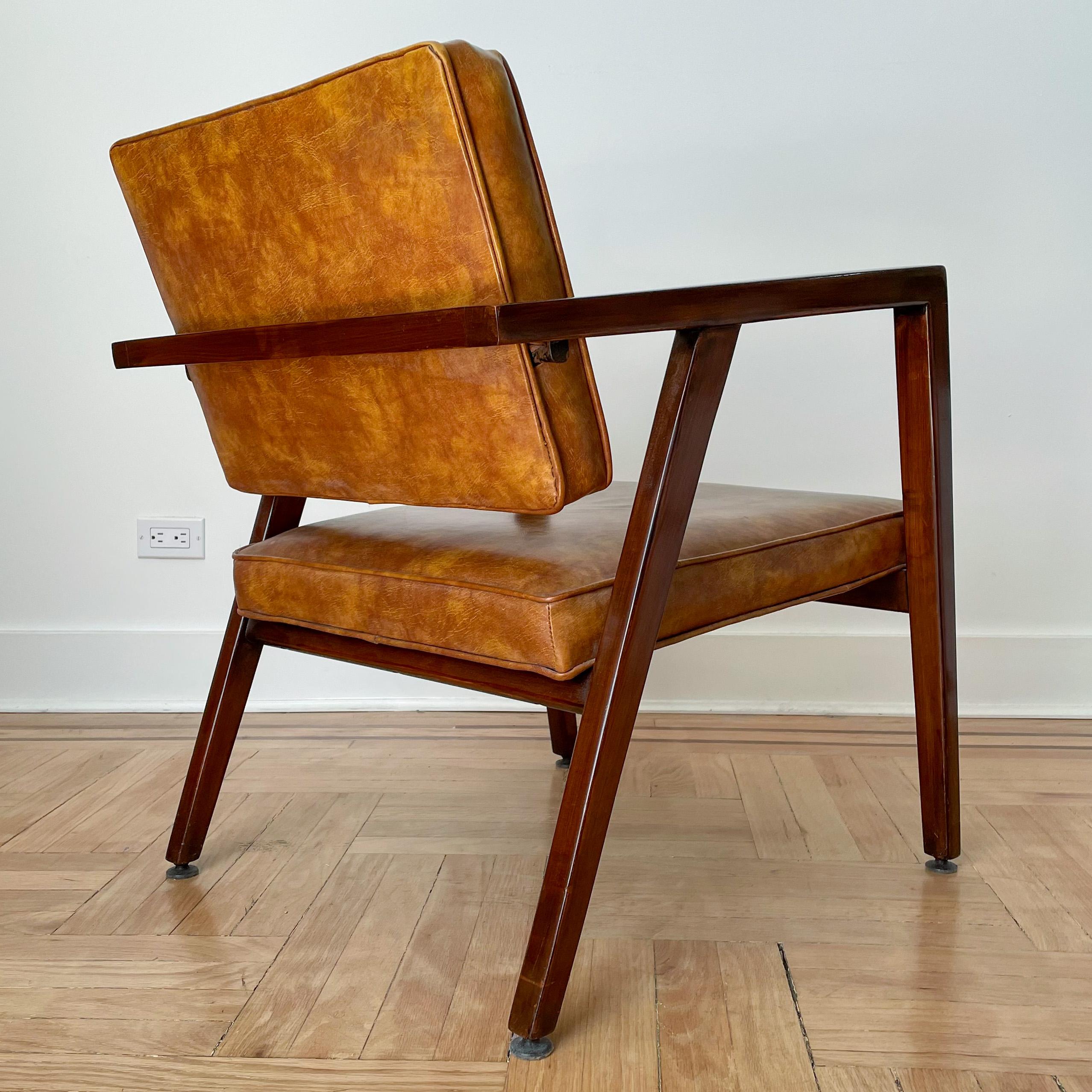 Franco Albini Lounge Chair for Knoll, Model 49 In Good Condition For Sale In New York, NY
