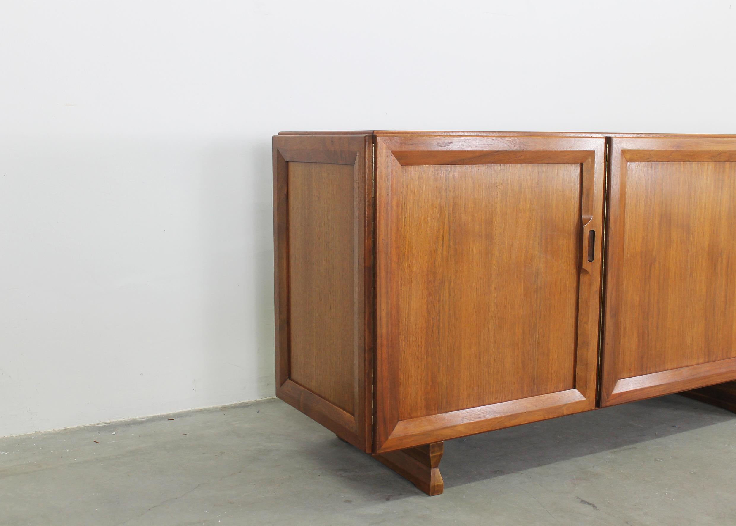 Franco Albini MB15 Large Sideboard with Four-Doors Panels in Wood by Poggi 1950s For Sale 1
