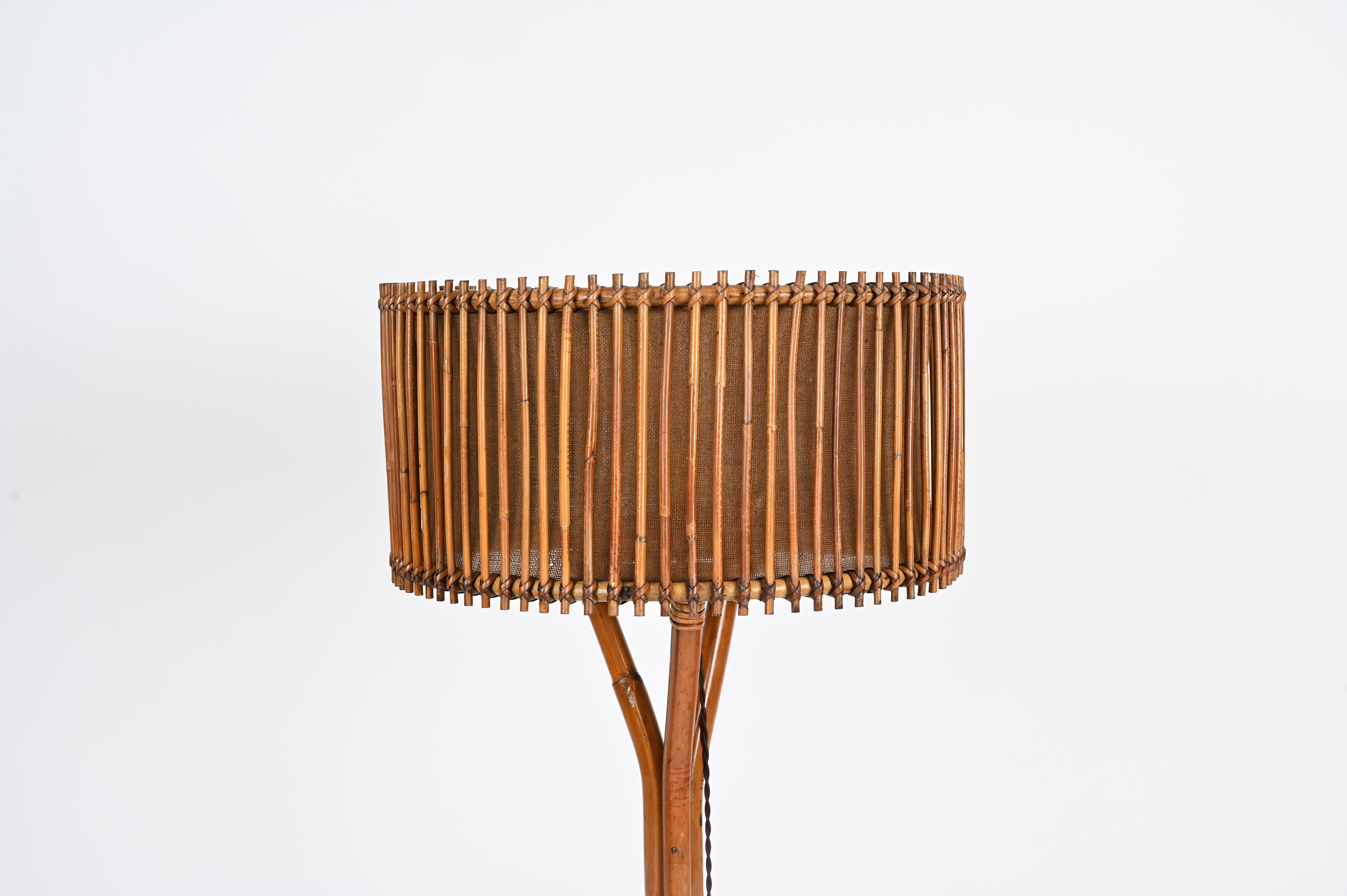Franco Albini Lampada da terra di metà secolo in bambù e rattan, vimini, Italia anni '60 in vendita 6