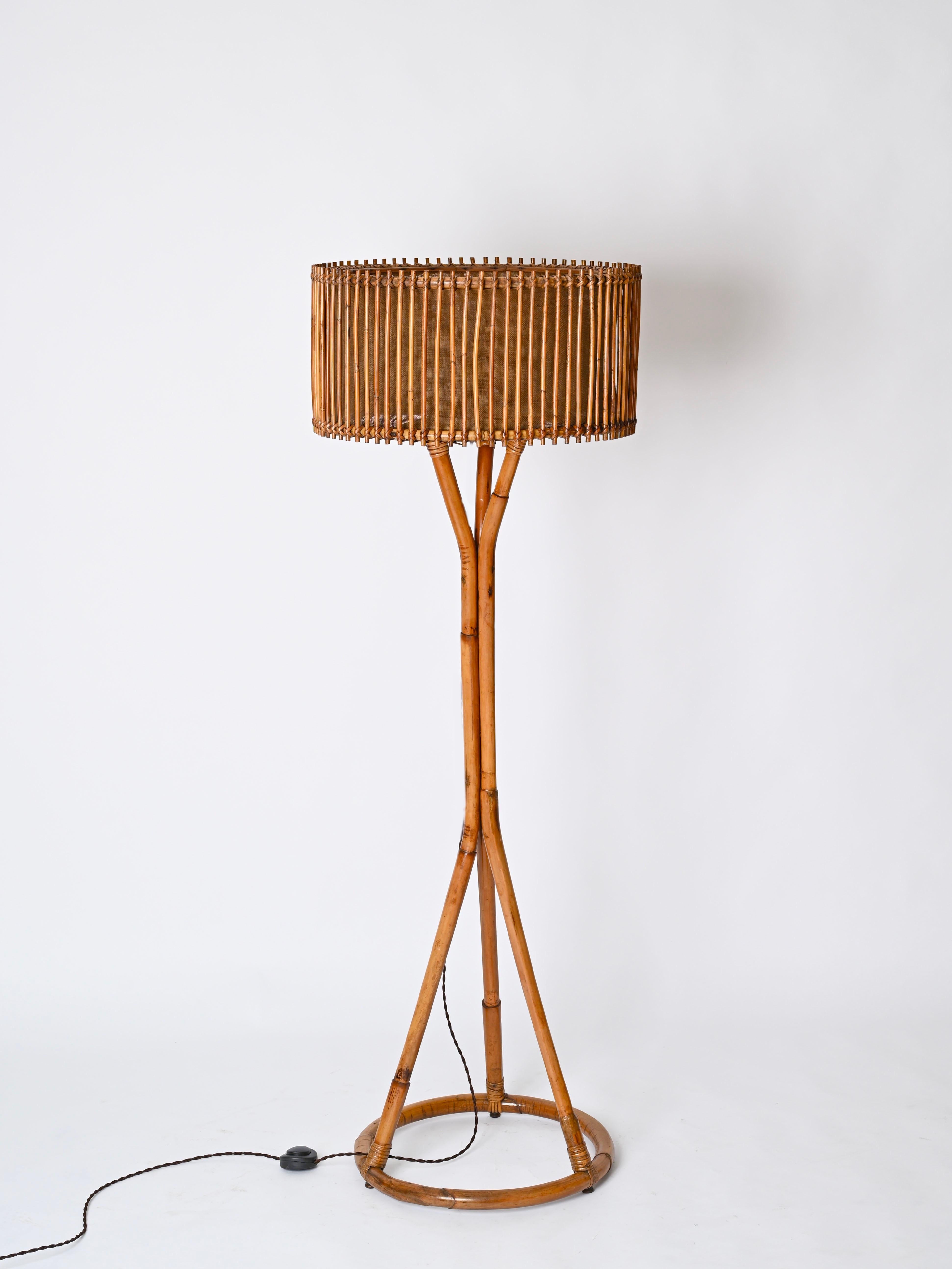 Franco Albini Lampada da terra di metà secolo in bambù e rattan, vimini, Italia anni '60 in vendita 8