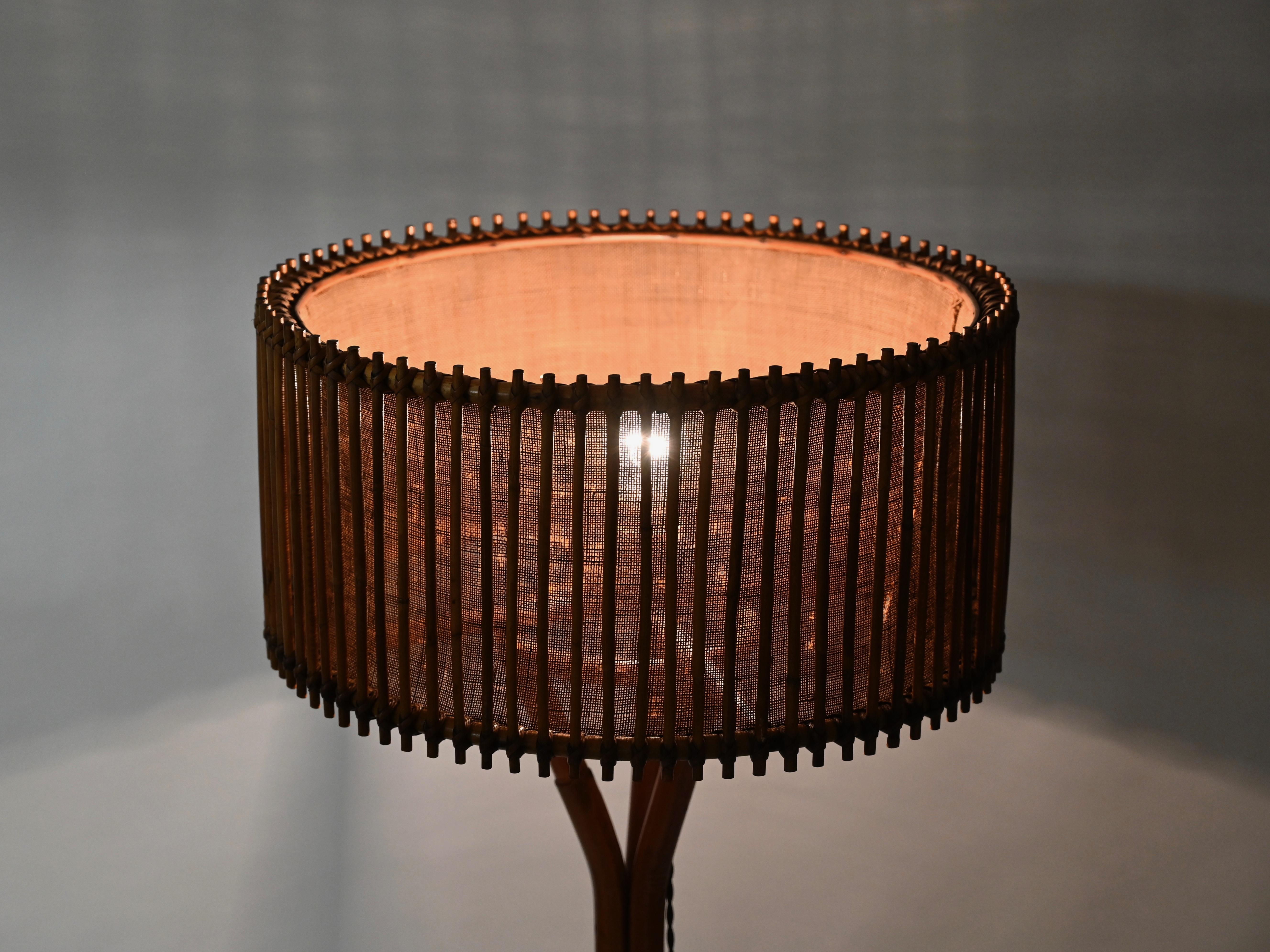 Franco Albini Lampada da terra di metà secolo in bambù e rattan, vimini, Italia anni '60 in vendita 9