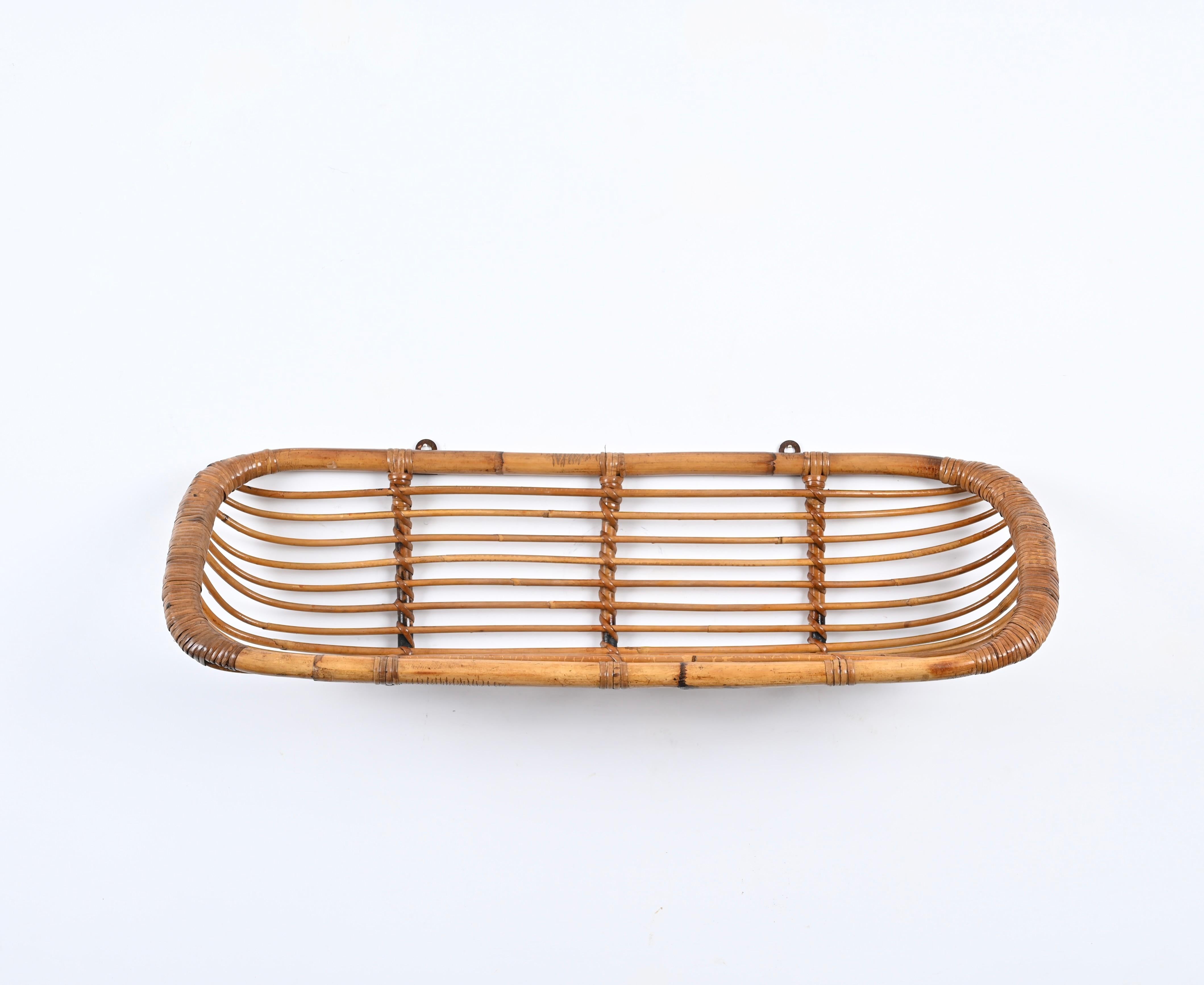  Franco Albini Mid-Century Wall Shelf in Rattan and Bamboo, Italy, 1960s In Good Condition For Sale In Roma, IT