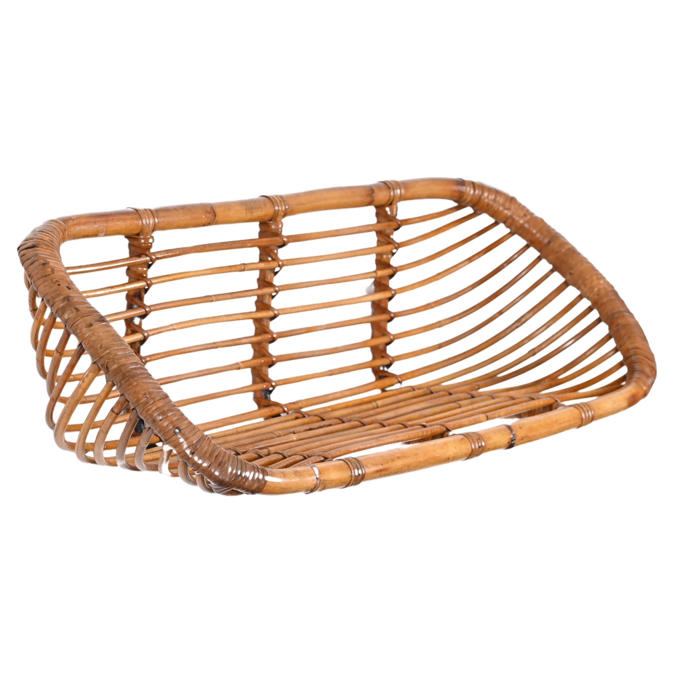  Franco Albini Mid-Century Wall Shelf in Rattan and Bamboo, Italy, 1960s For Sale