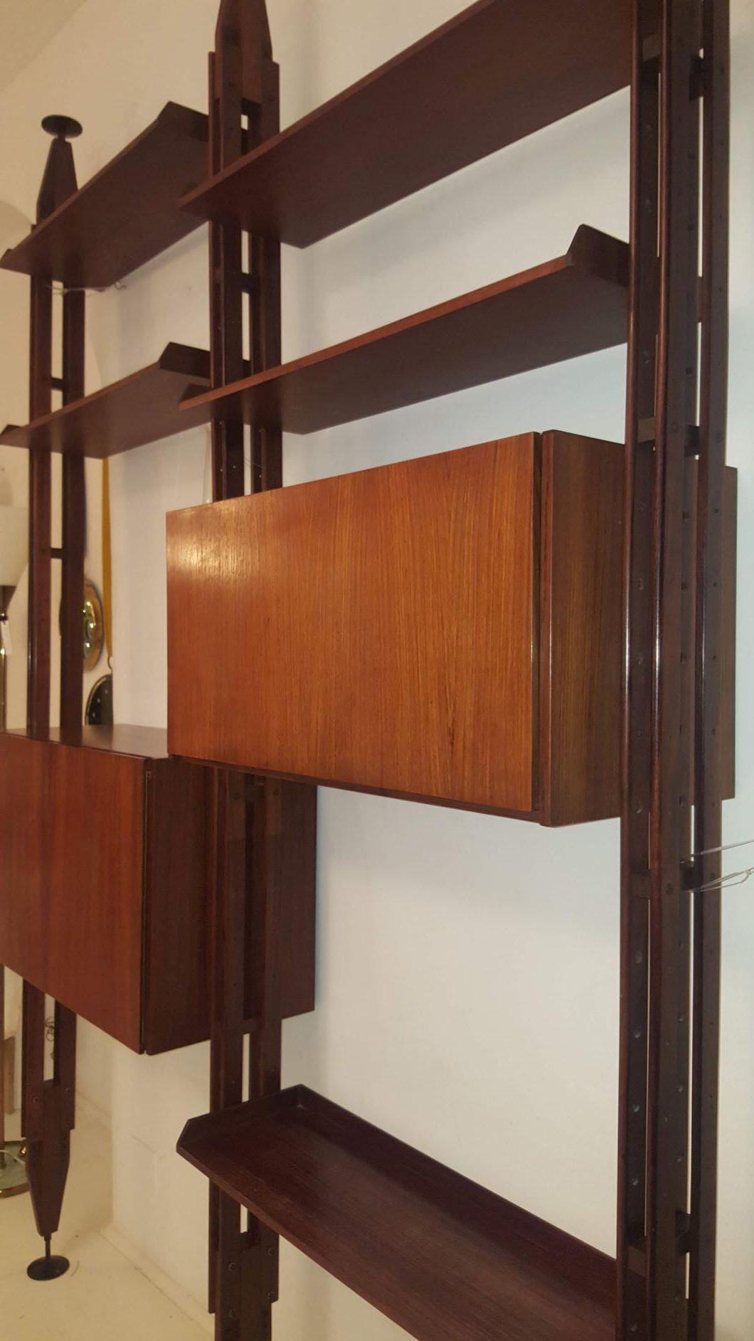 Italian Franco Albini Midcentury Bookcase Wood LB7 Designed for Poggi in 1957, Italia