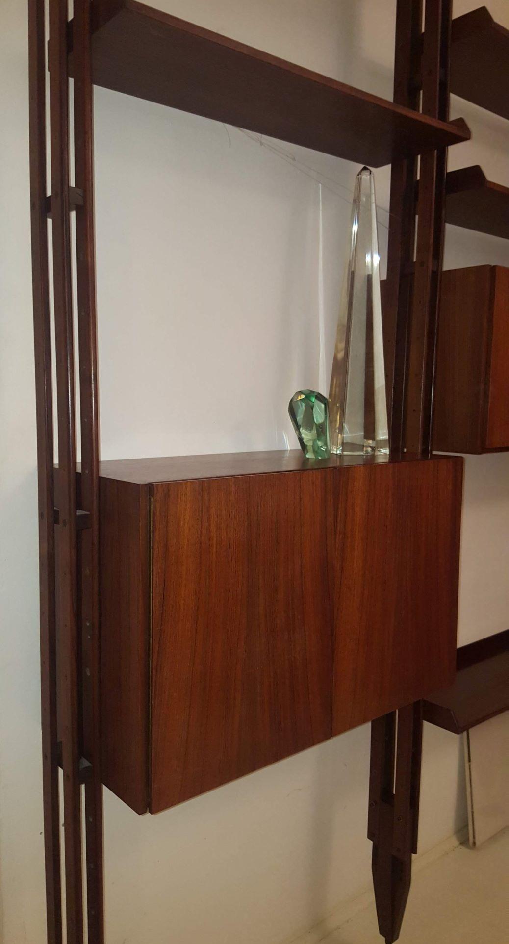 Italian Franco Albini Midcentury Bookcase  Wood LB7 Designed for Poggi in 1957,  Italia For Sale