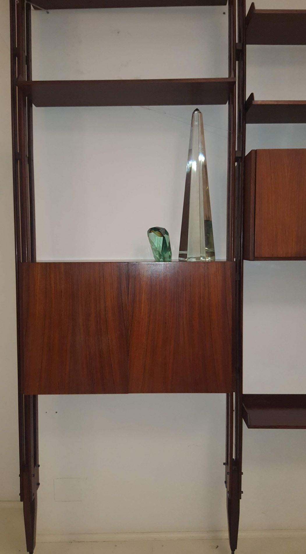 Lacquered Franco Albini Midcentury Bookcase  Wood LB7 Designed for Poggi in 1957,  Italia For Sale