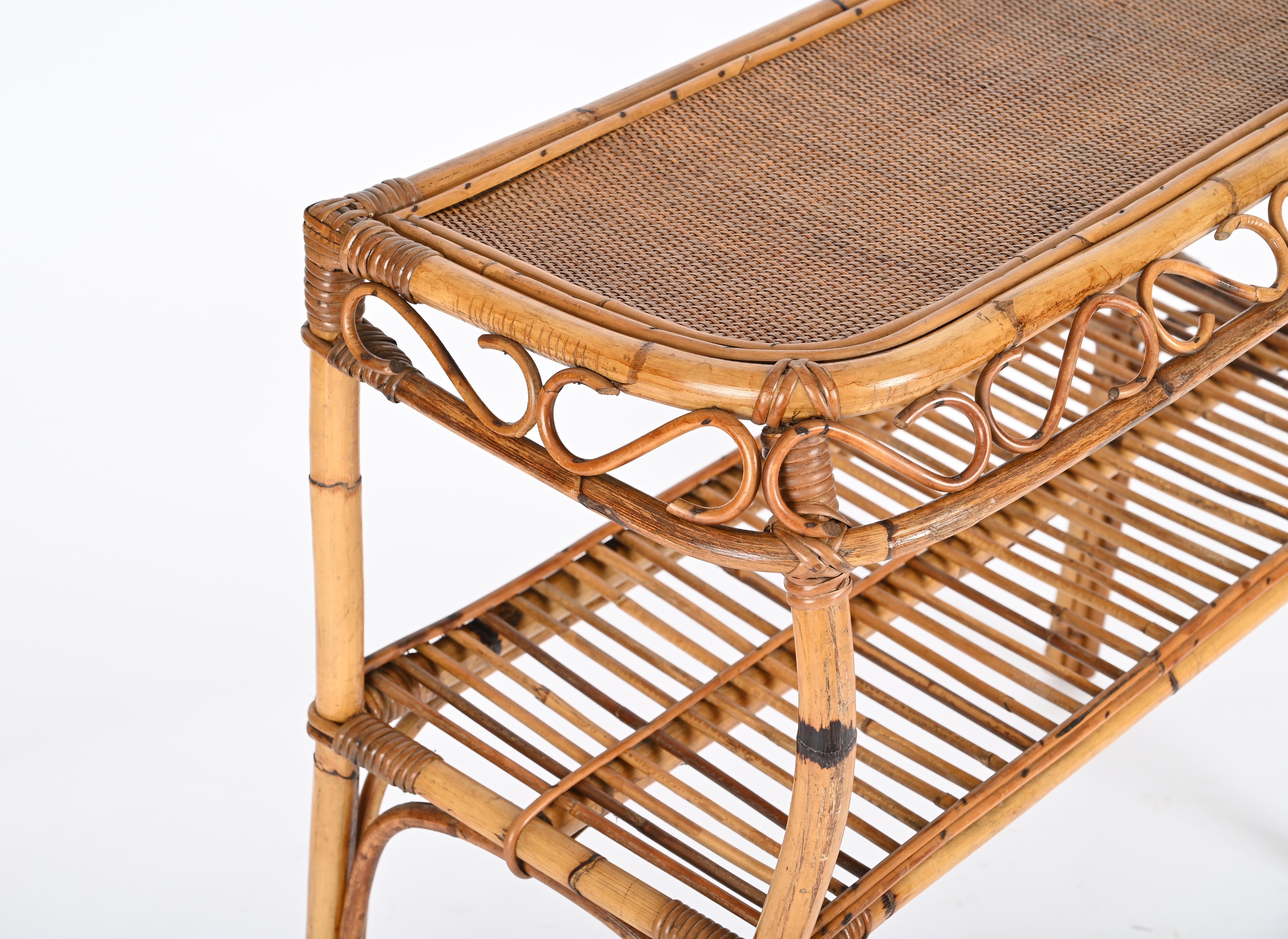 Mesa consola Franco Albini de bambú y ratán, Italia, años 60 en venta 3