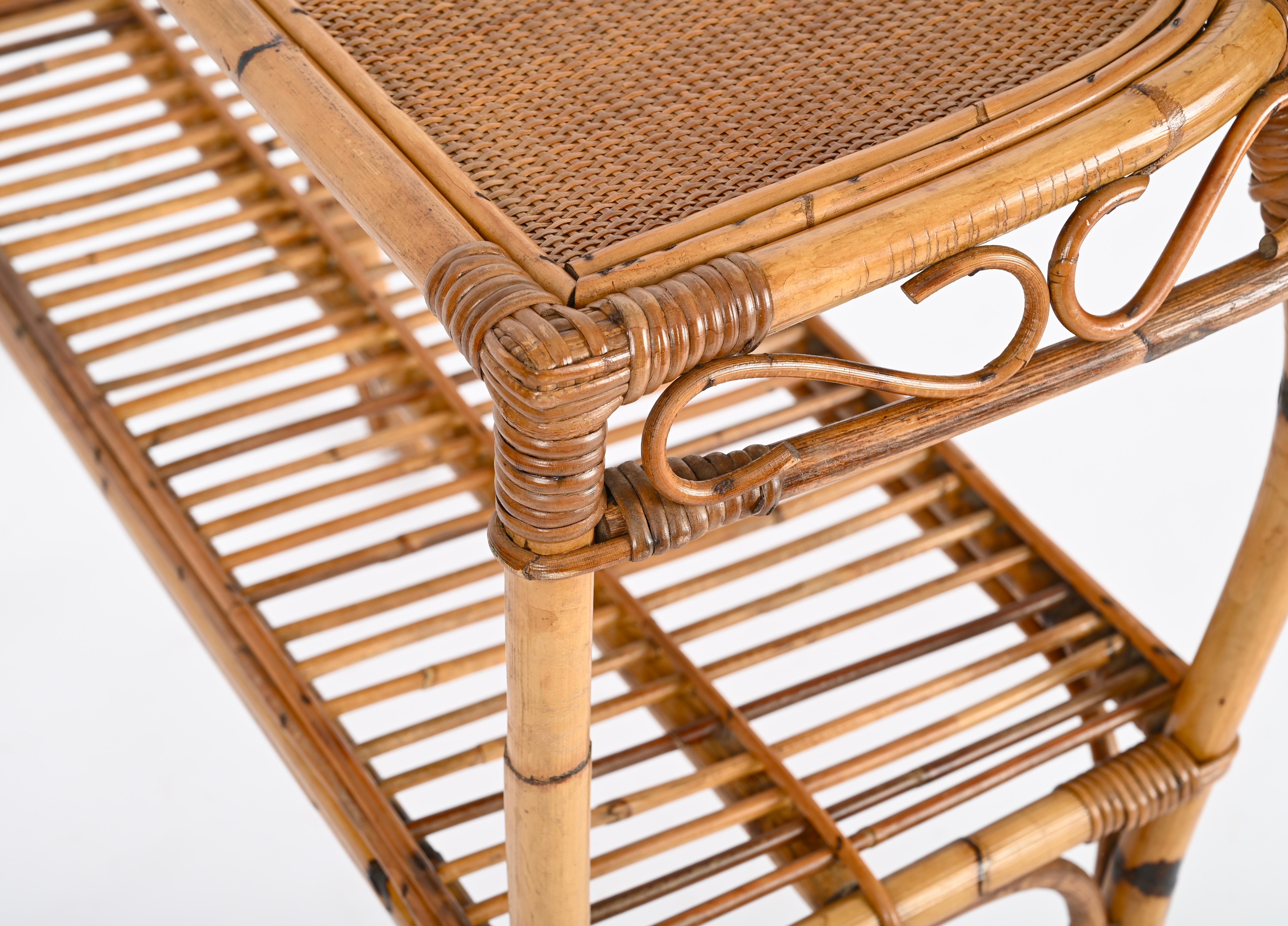 Mesa consola Franco Albini de bambú y ratán, Italia, años 60 en venta 4