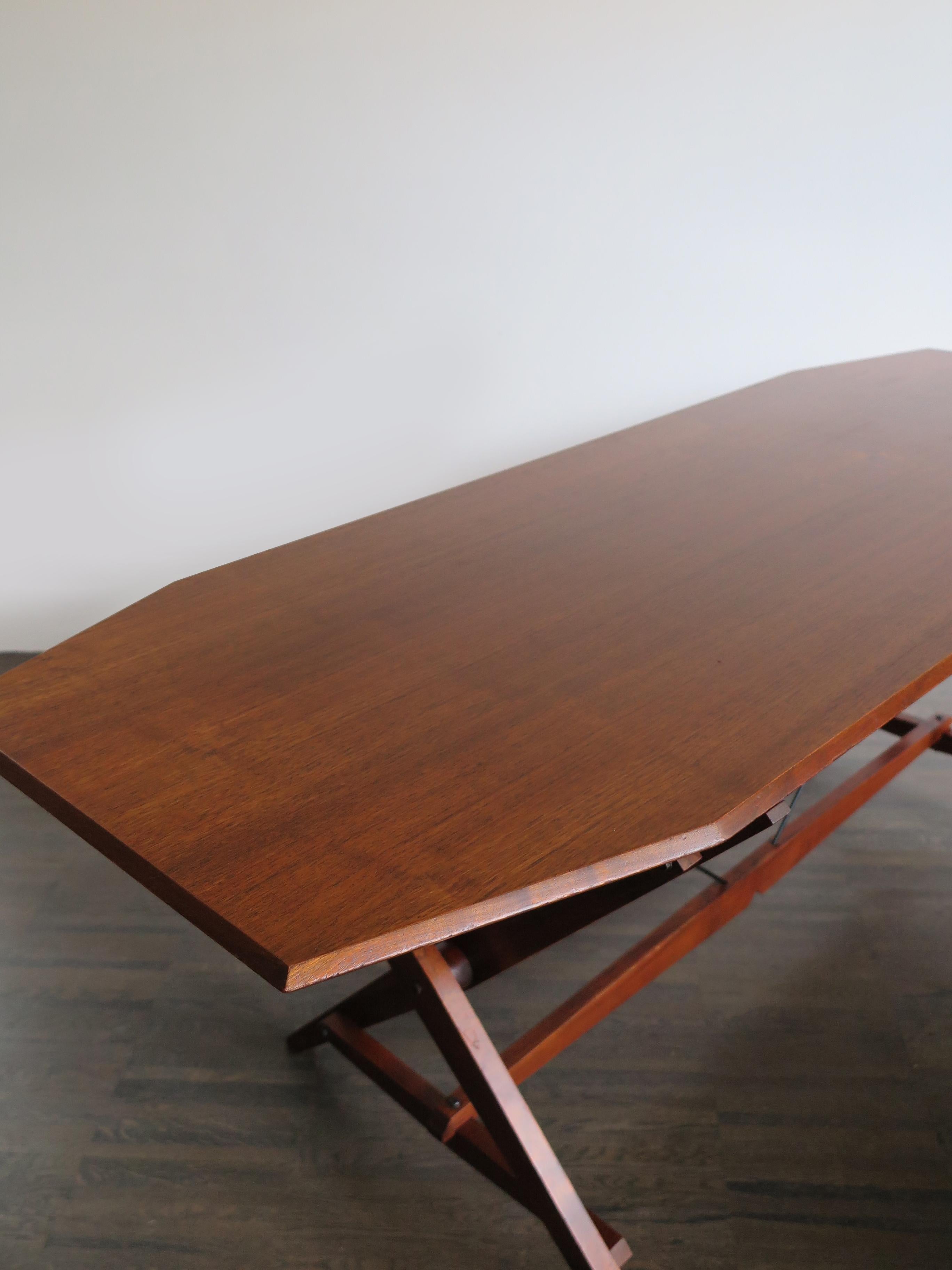 Mid-Century Modern Franco Albini Midcentury Italian Wood ‘TL2’ Model Treste Table for Poggi, 1950s