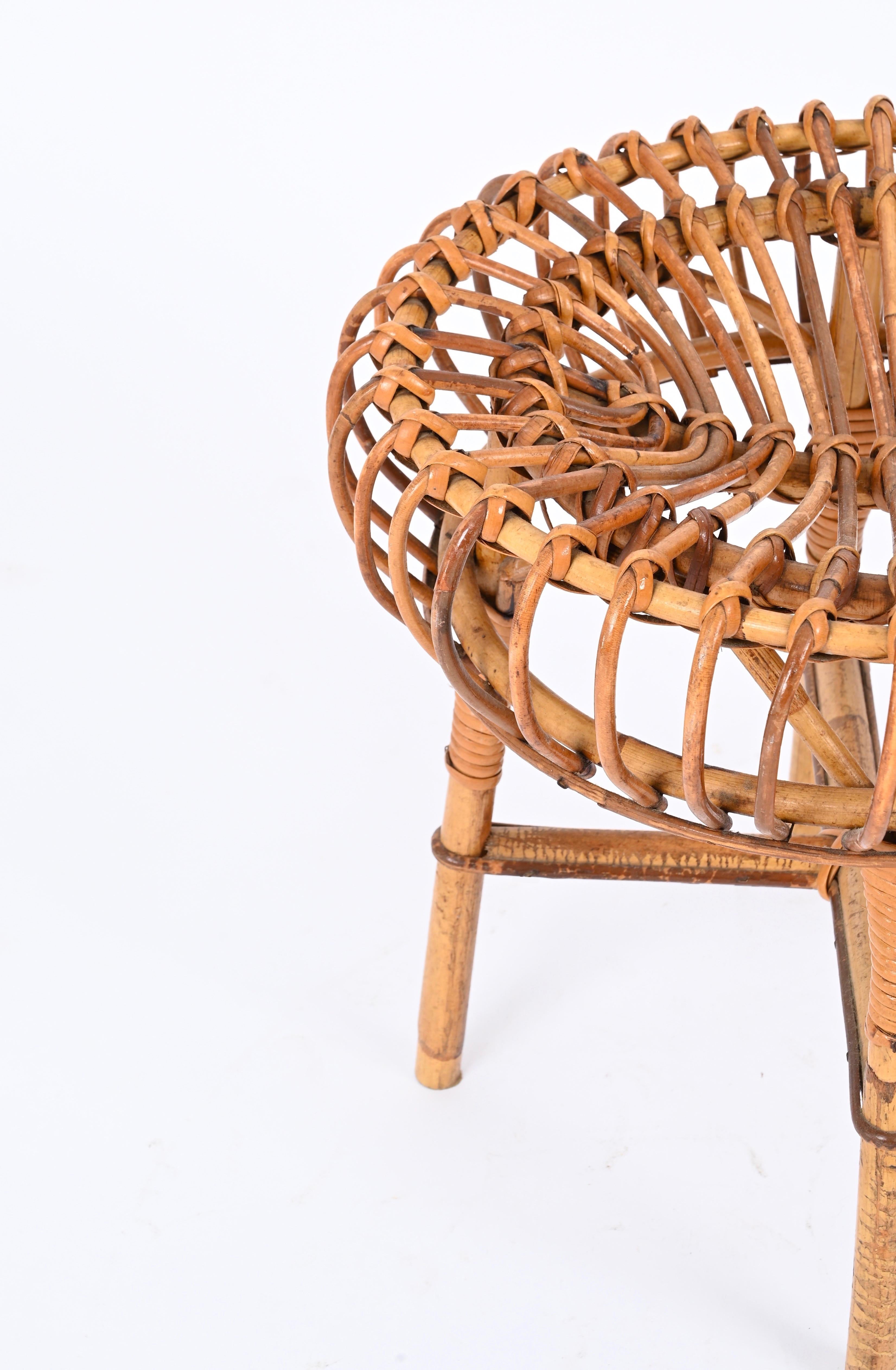 Italiano Sgabello Pouf rotondo in vimini e rattan Franco Albini, Italia, 1960 in vendita
