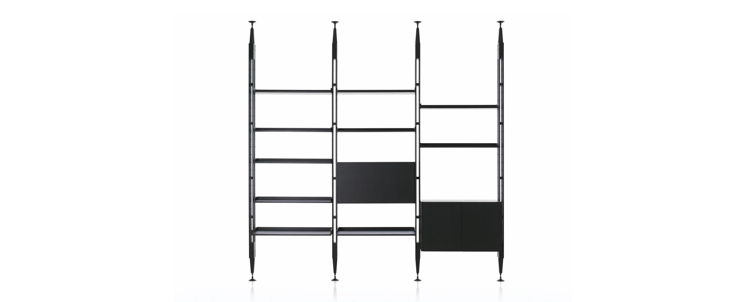 Modular bookcase designed by Franco Albini in 1957. Relaunched in 2008.
Manufactured by Cassina in Italy.

An extremely flexible bookcase, with myriad modular options, suited to being against a wall or as a room partition. Franco Albini designed