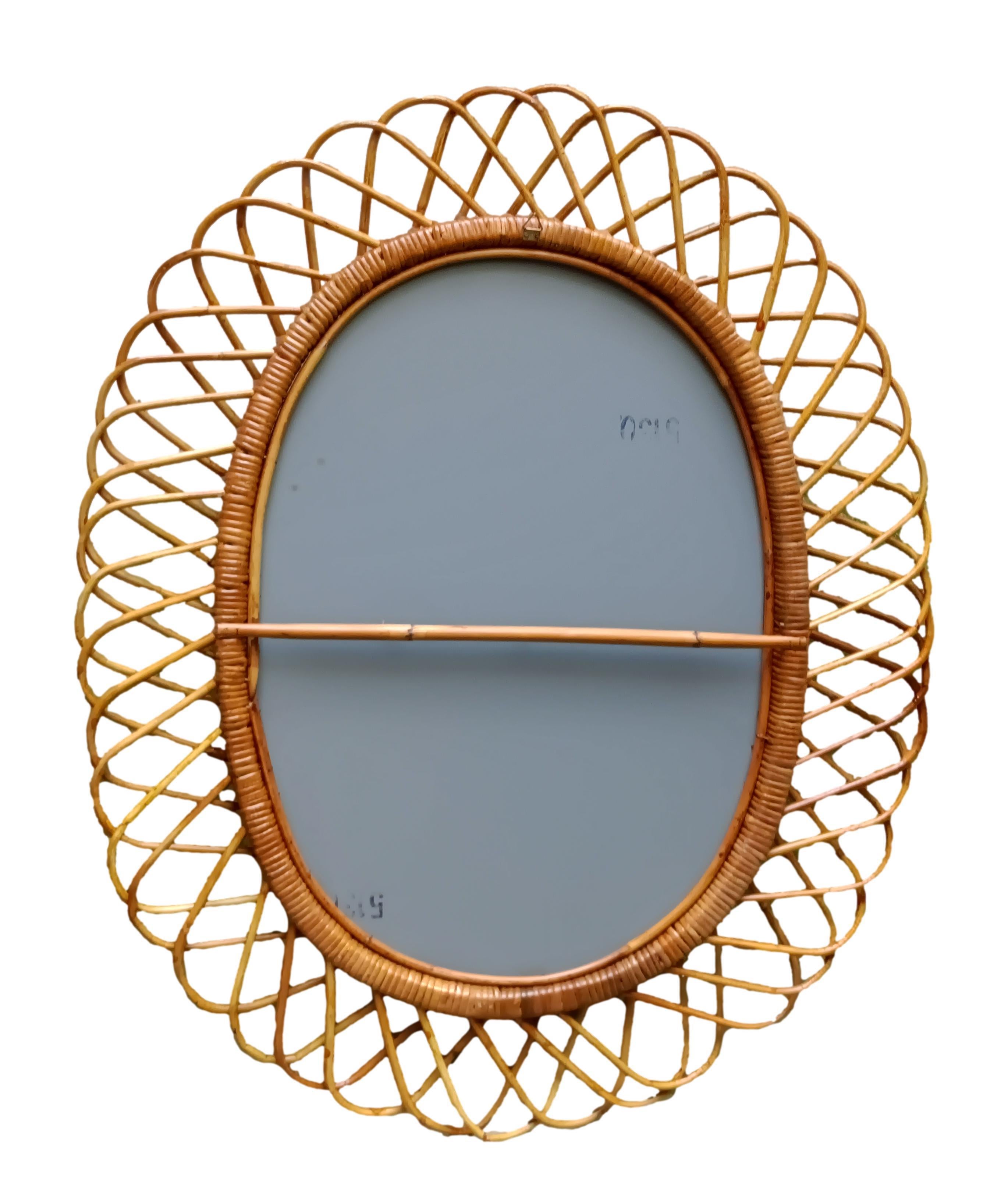 Mid-Century Modern Franco Albini pour Bonacina Specchio da Parete ovale en rotin, Italie, années 1960 en vente