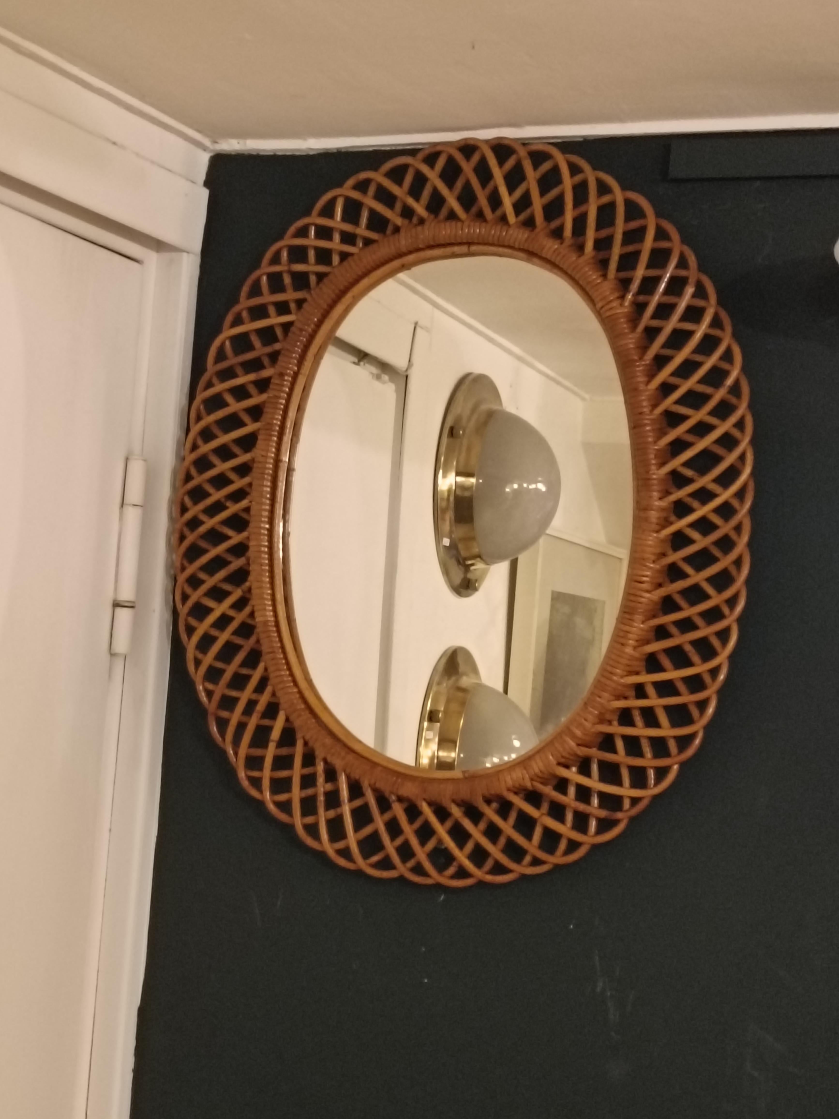 Bambou Franco Albini pour Bonacina Specchio da Parete ovale en rotin, Italie, années 1960 en vente