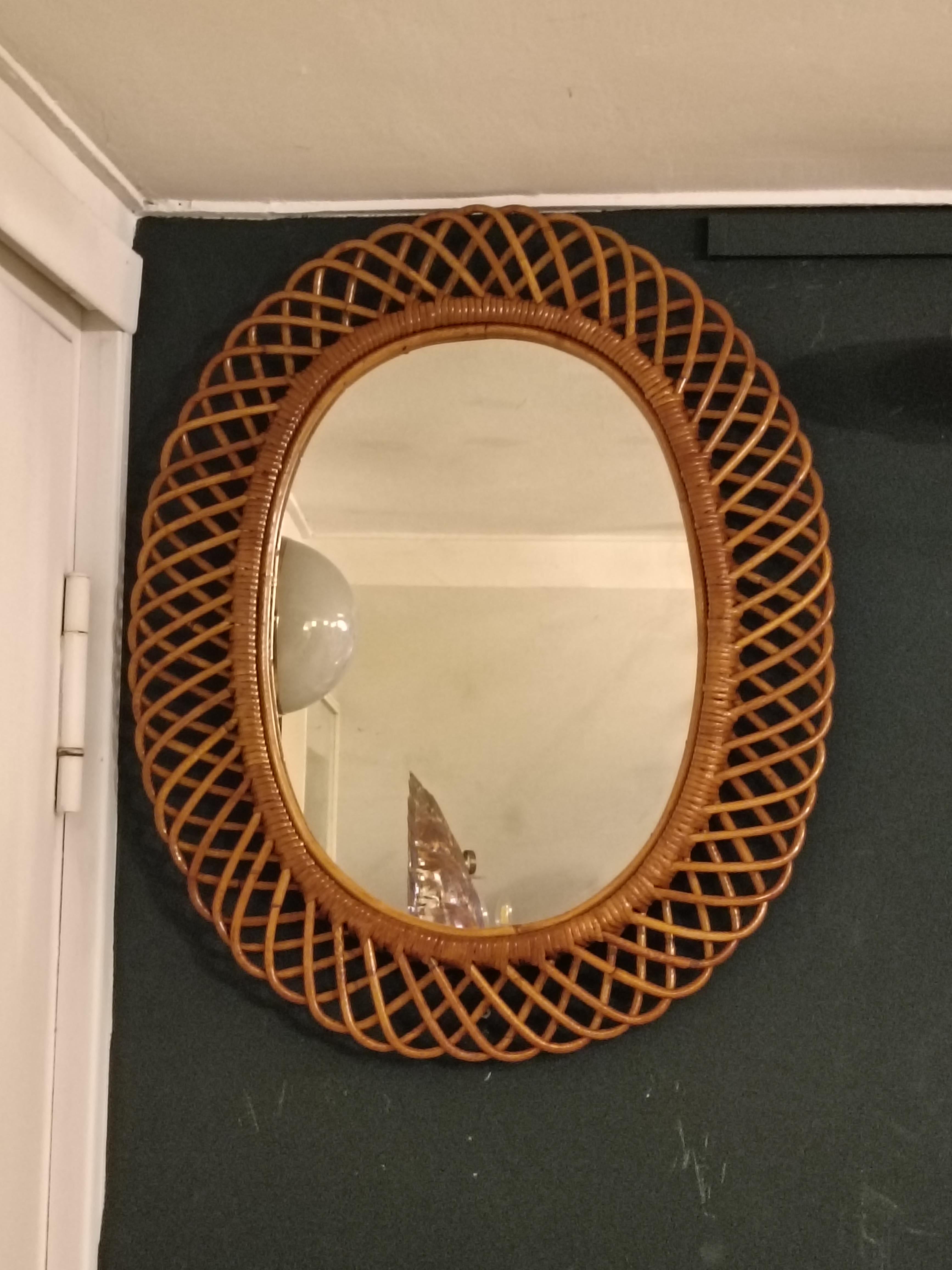 Franco Albini pour Bonacina Specchio da Parete ovale en rotin, Italie, années 1960 en vente 1