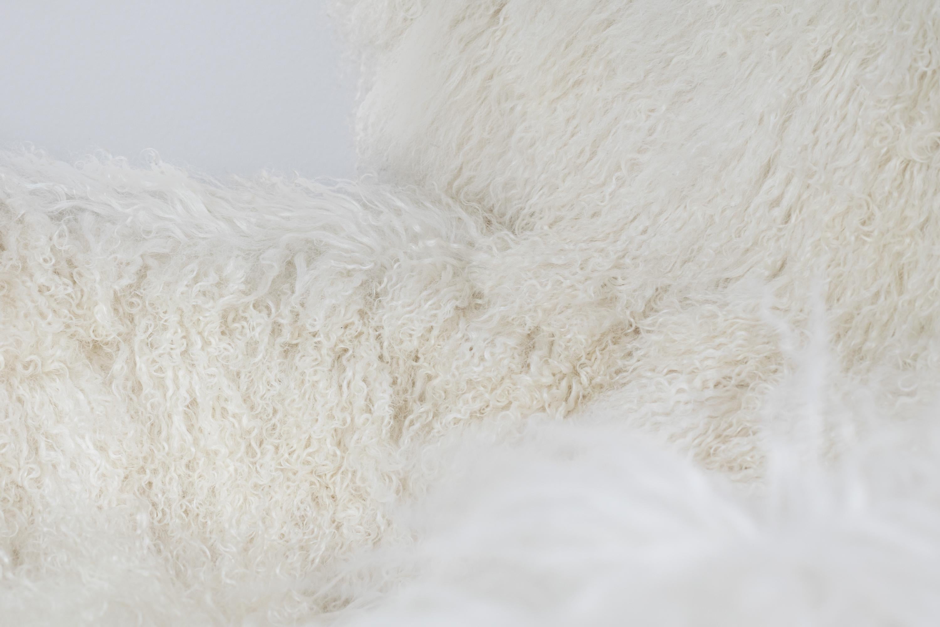 Enameled Franco Albini PL19 or Tre Pezzi Armchair in White Mongolian Fur for Poggi Pavia
