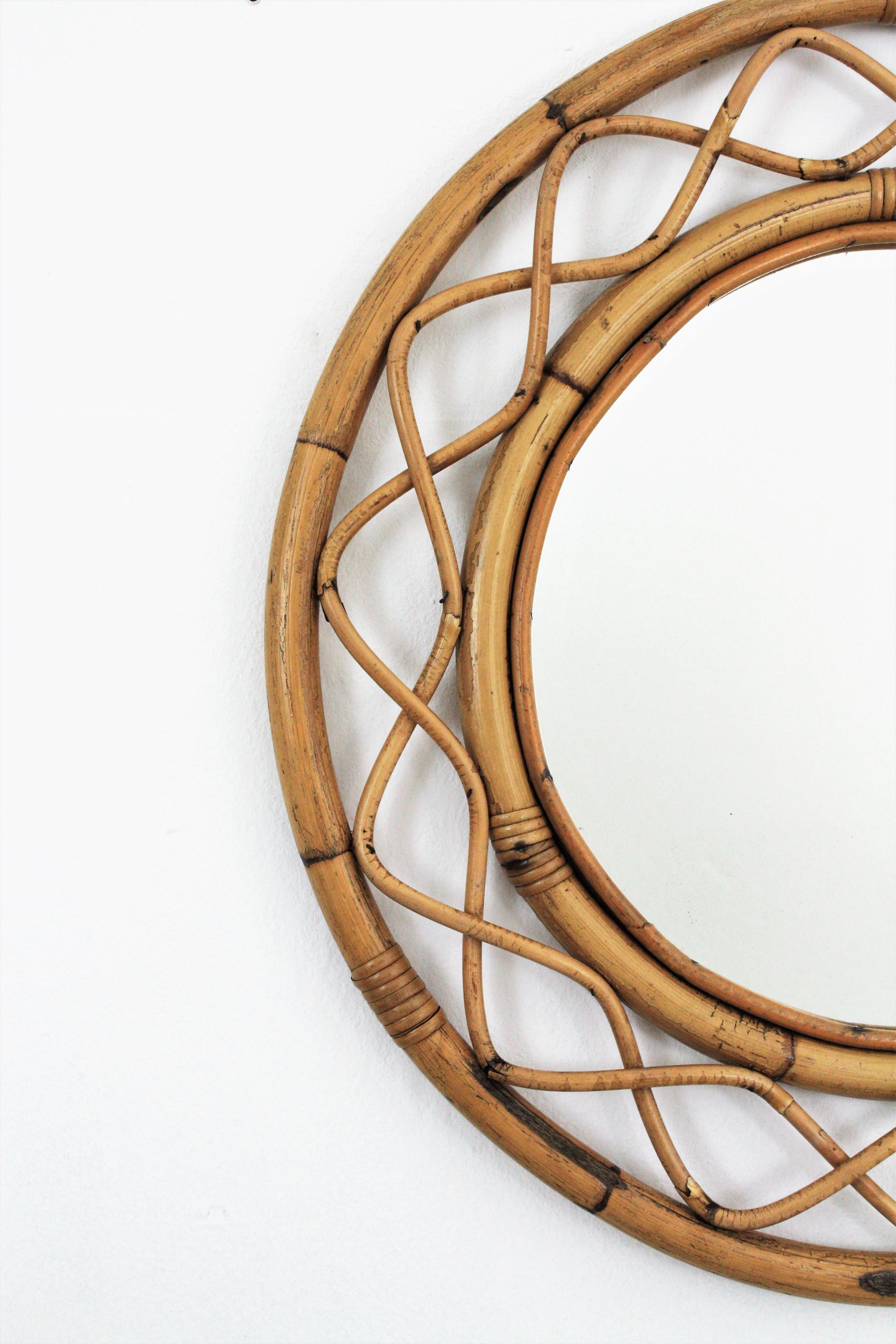 Franco Albini Style French Modern Bamboo and Rattan Round Wall Mirror, 1960s In Good Condition In Barcelona, ES