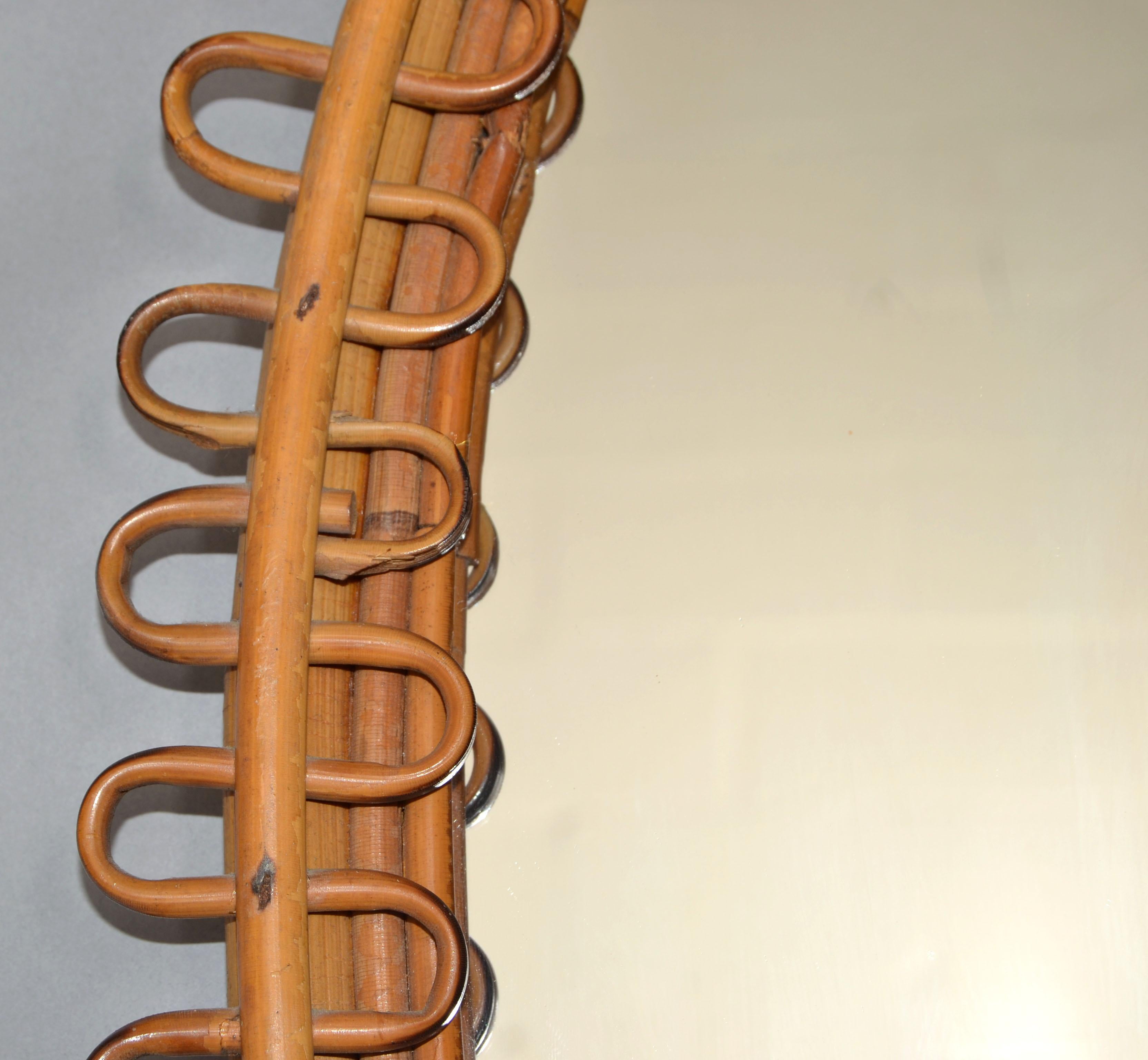 Specchio da parete ovale ovale in bambù bruciato in stile Franco Albini, realizzato a mano. in vendita 3