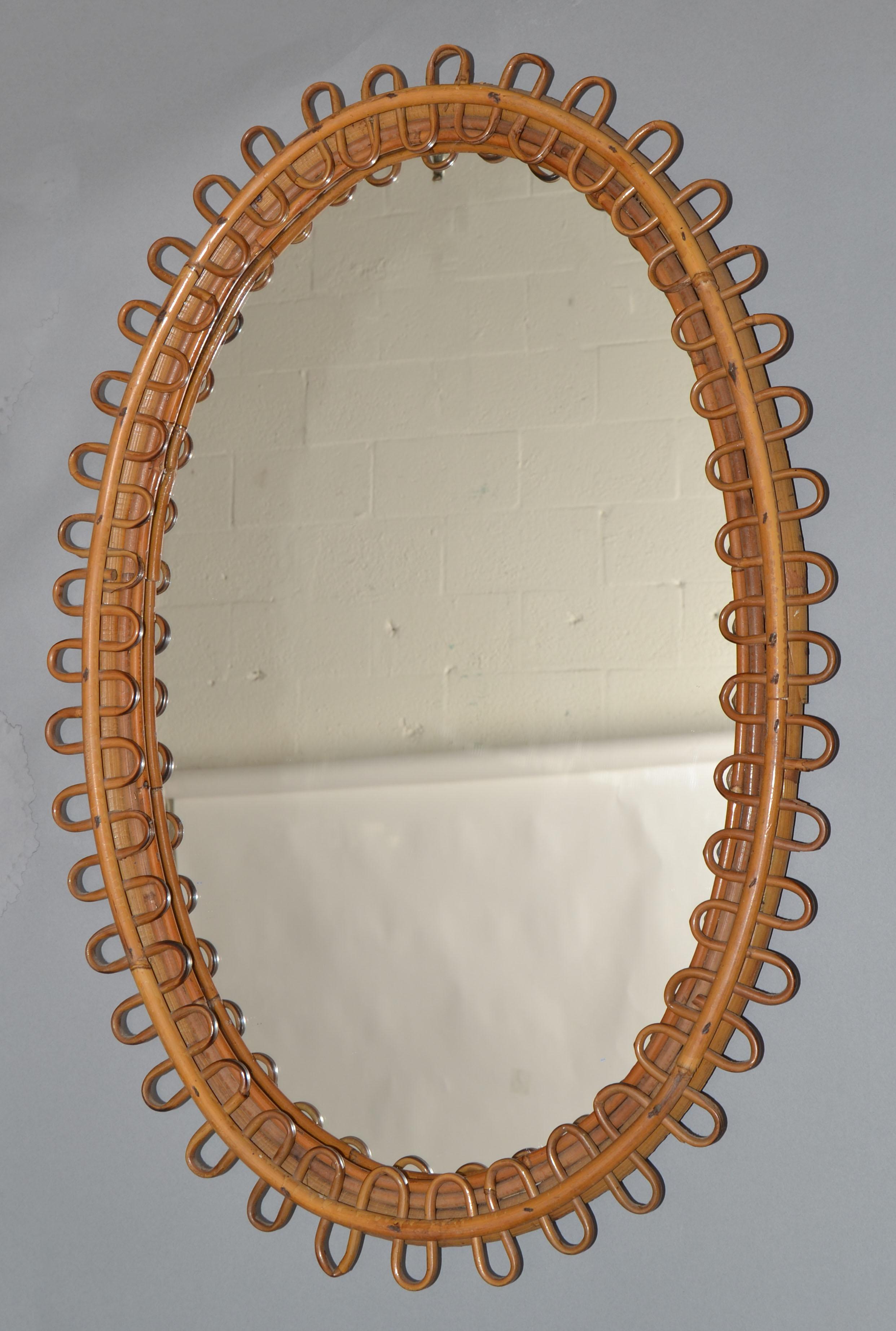 Specchio da parete ovale ovale in bambù bruciato in stile Franco Albini, realizzato a mano. in vendita 4