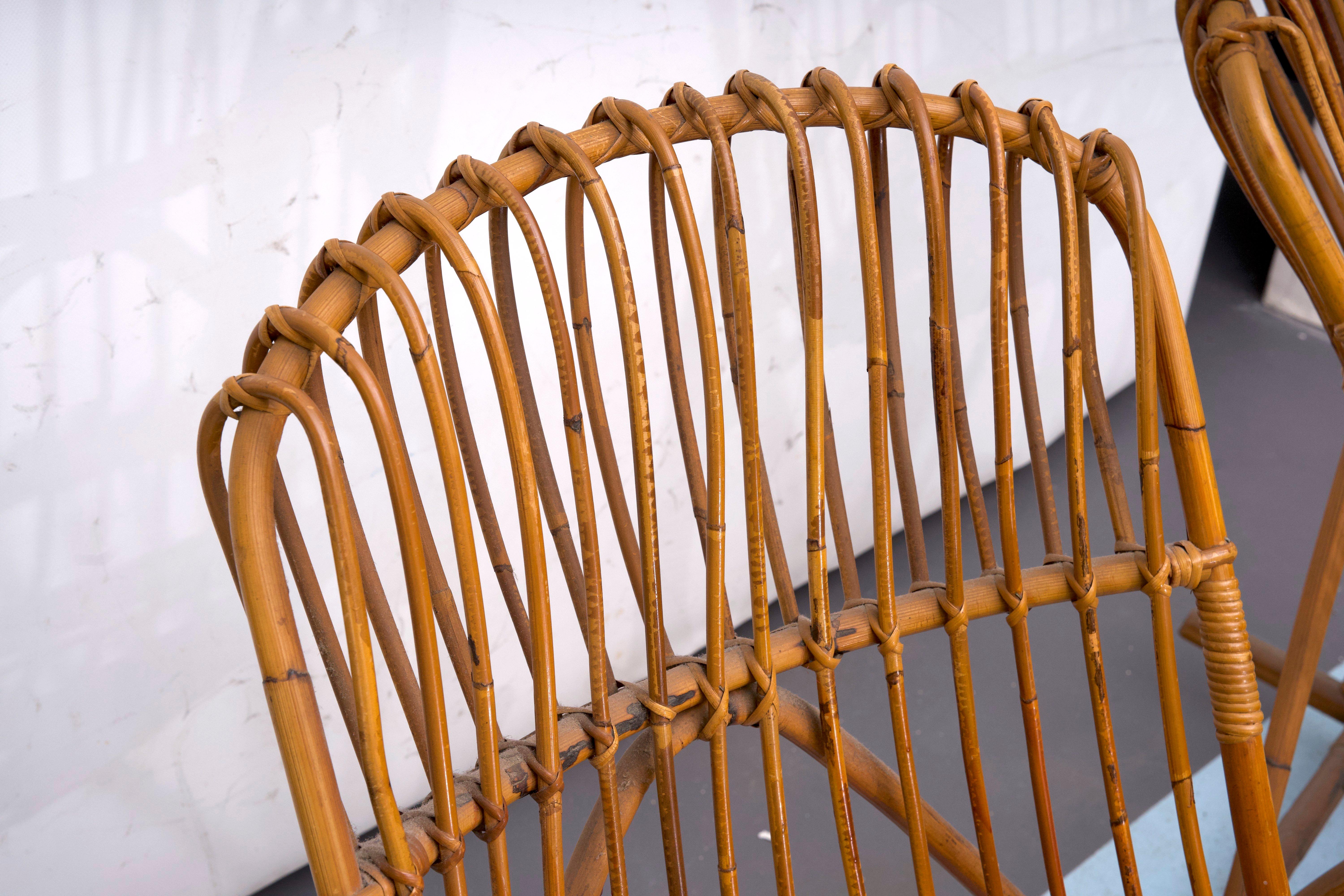 Estilo Franco Albini, pareja de mecedoras de ratán y bambú. Italia años 50 en venta 7