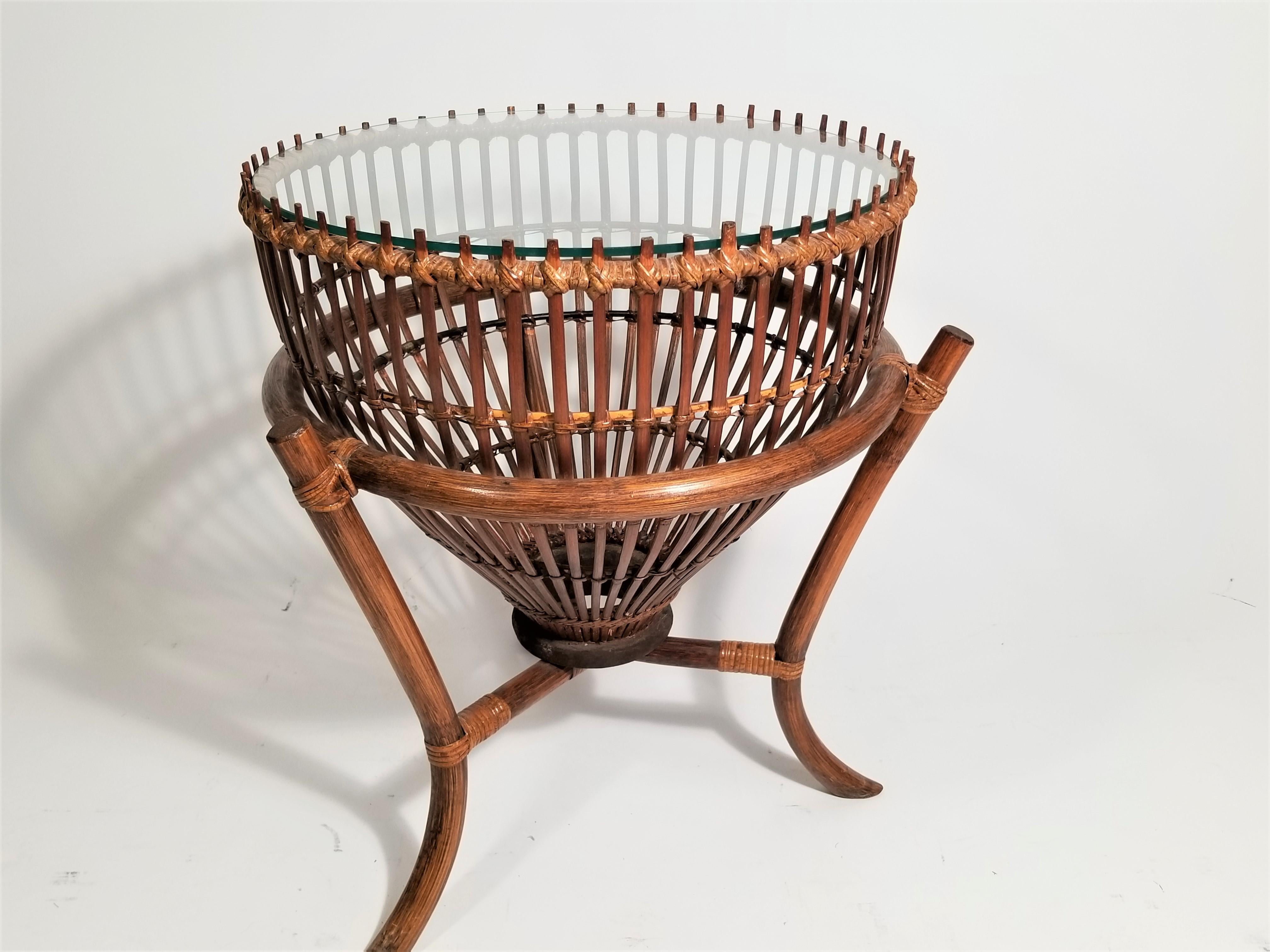 Franco Albini Style Rattan 1960s Fishing Basket Table For Sale 4