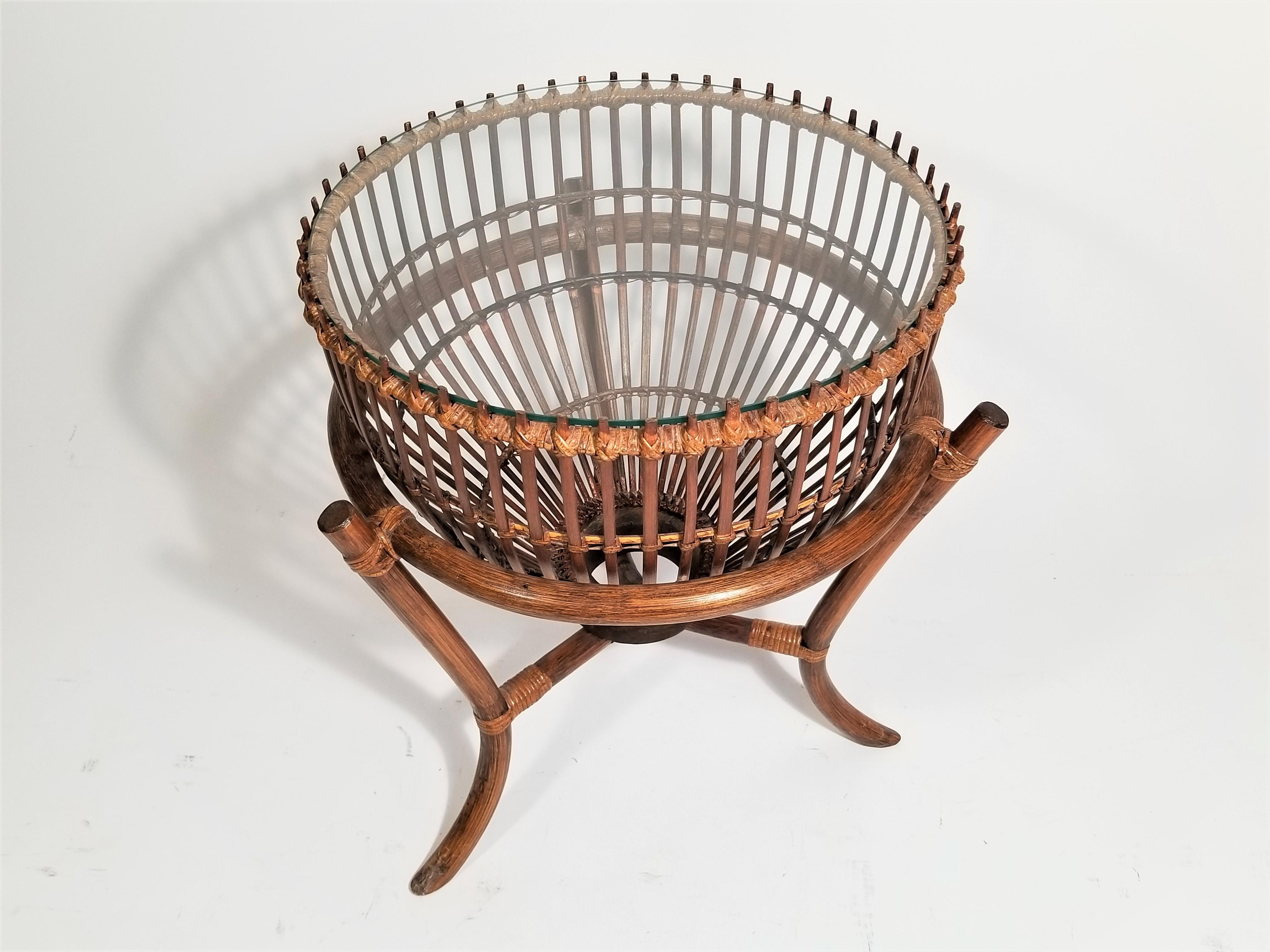Franco Albini Style Rattan 1960s Fishing Basket Table For Sale 5