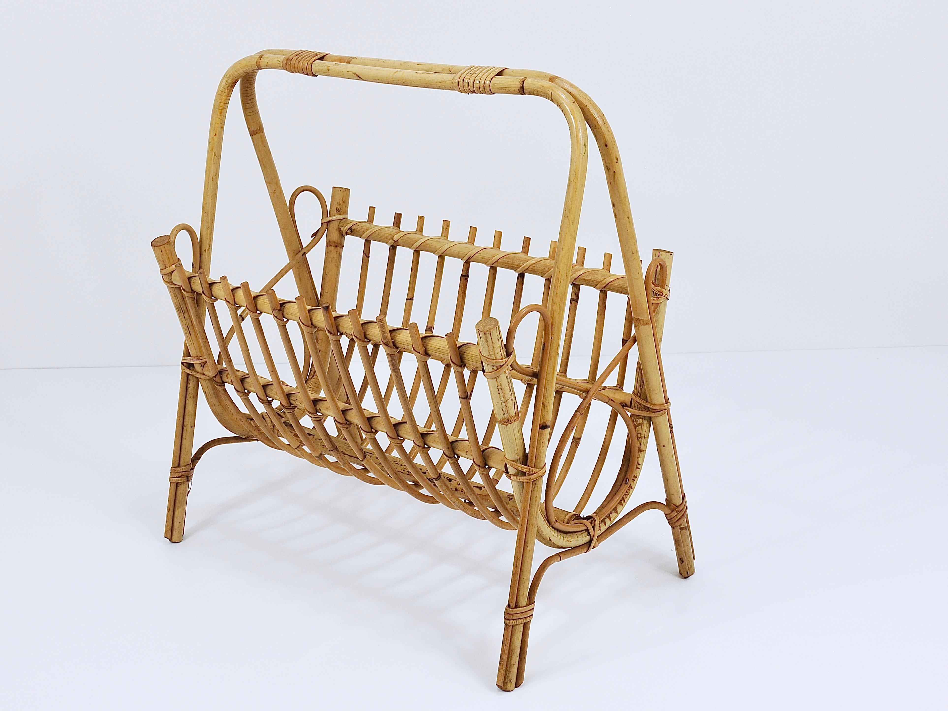 Franco Albini Style Rattan Bamboo Magazine Rack Newspaper Stand, France, 1950s For Sale 9