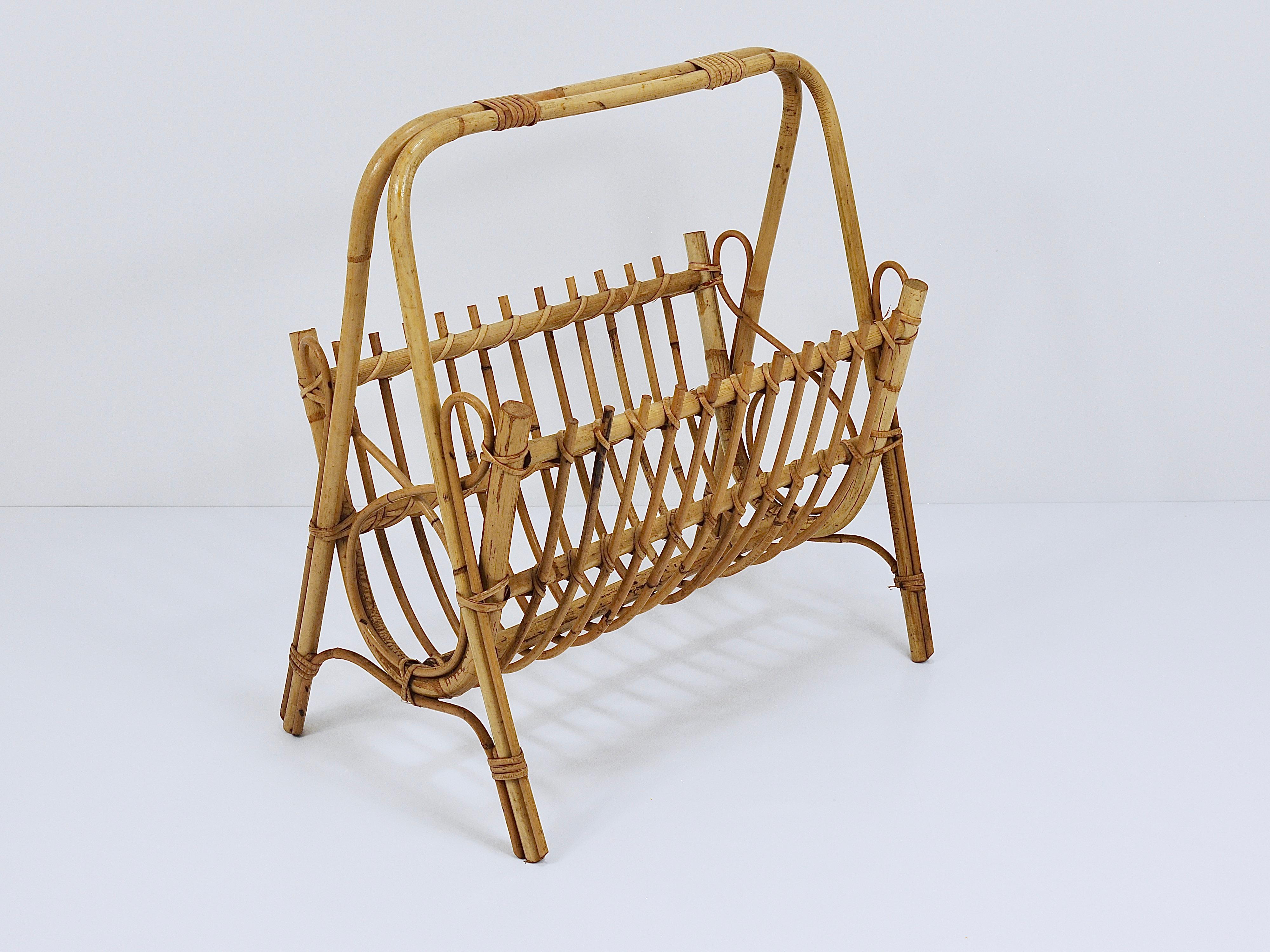 Franco Albini Style Rattan Bamboo Magazine Rack Newspaper Stand, France, 1950s For Sale 10