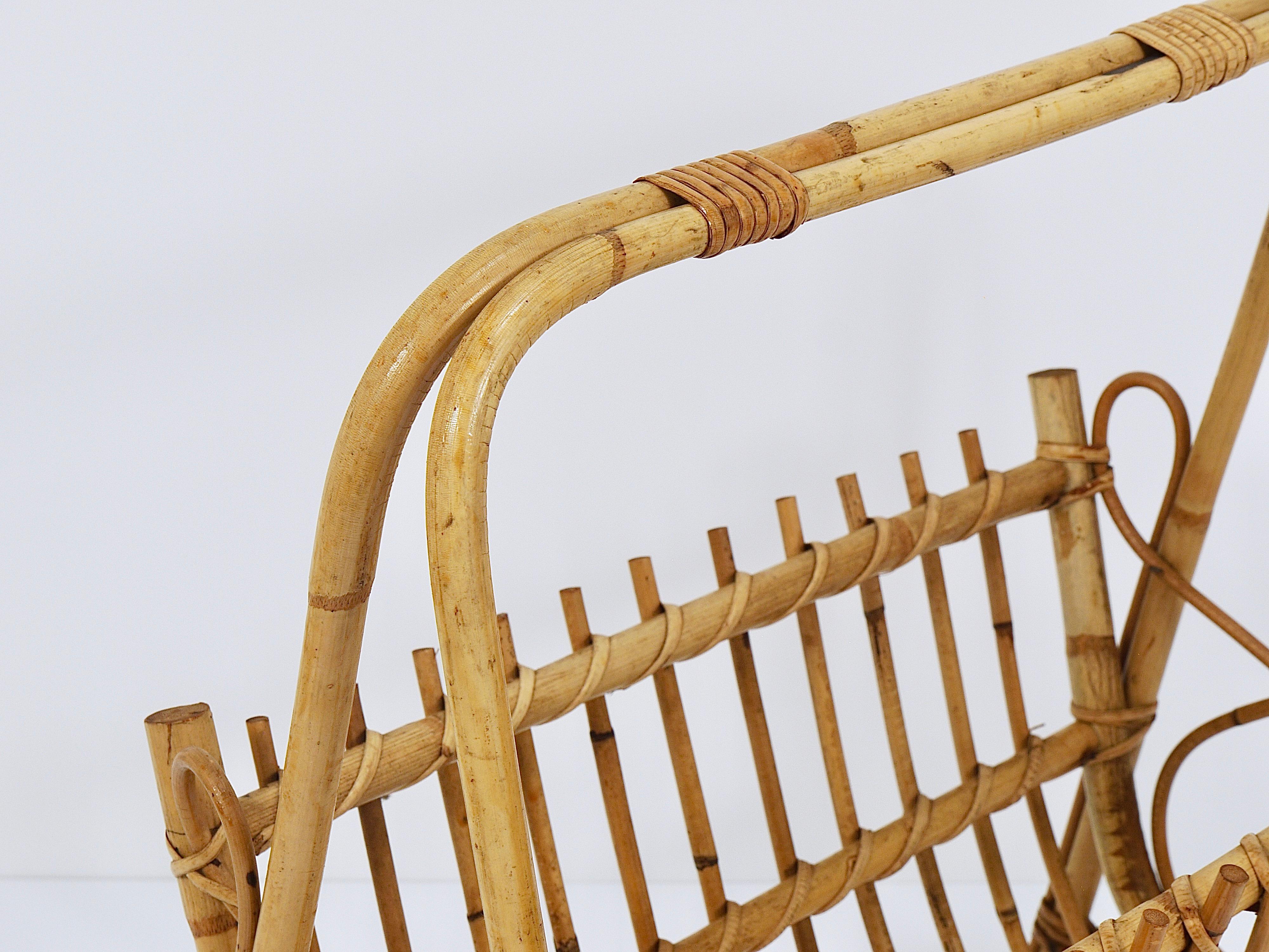 Franco Albini Style Rattan Bamboo Magazine Rack Newspaper Stand, France, 1950s For Sale 12